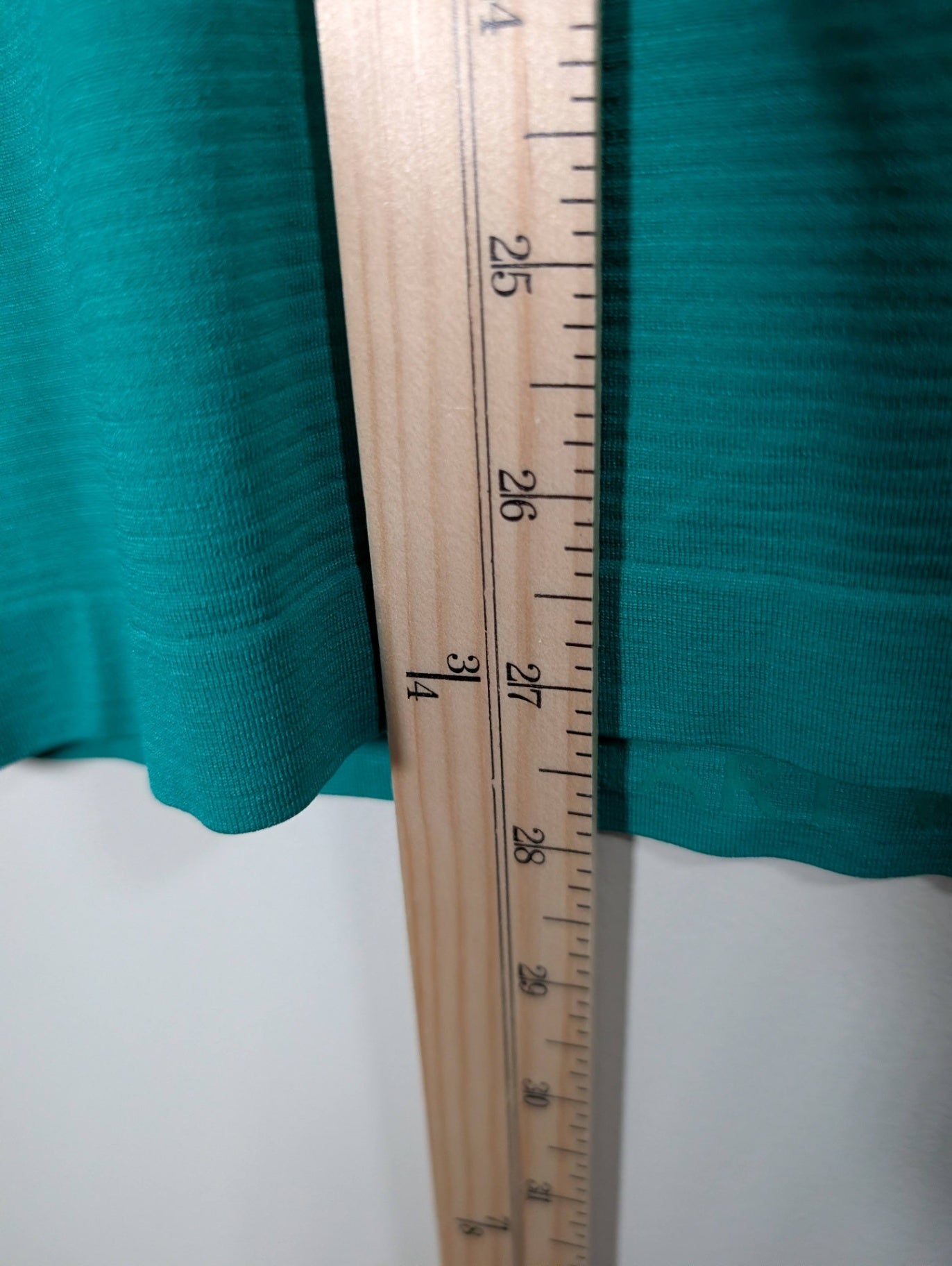 Lululemon turquoise tee - appears SZ 8/10