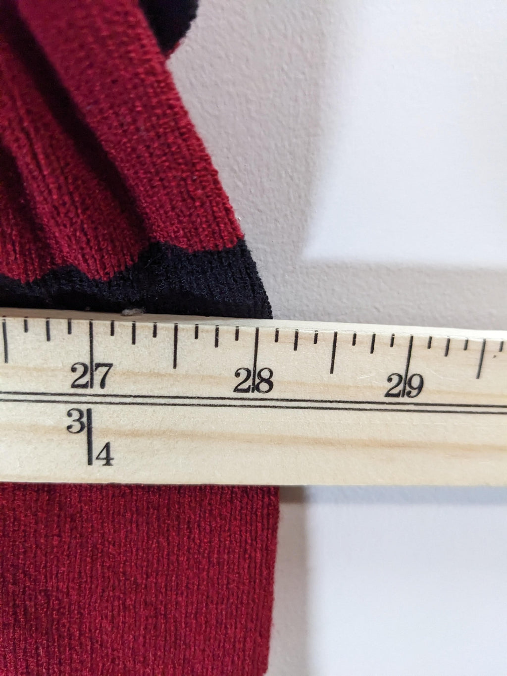 Penningtons Red Stri pe Sweater- 5XL