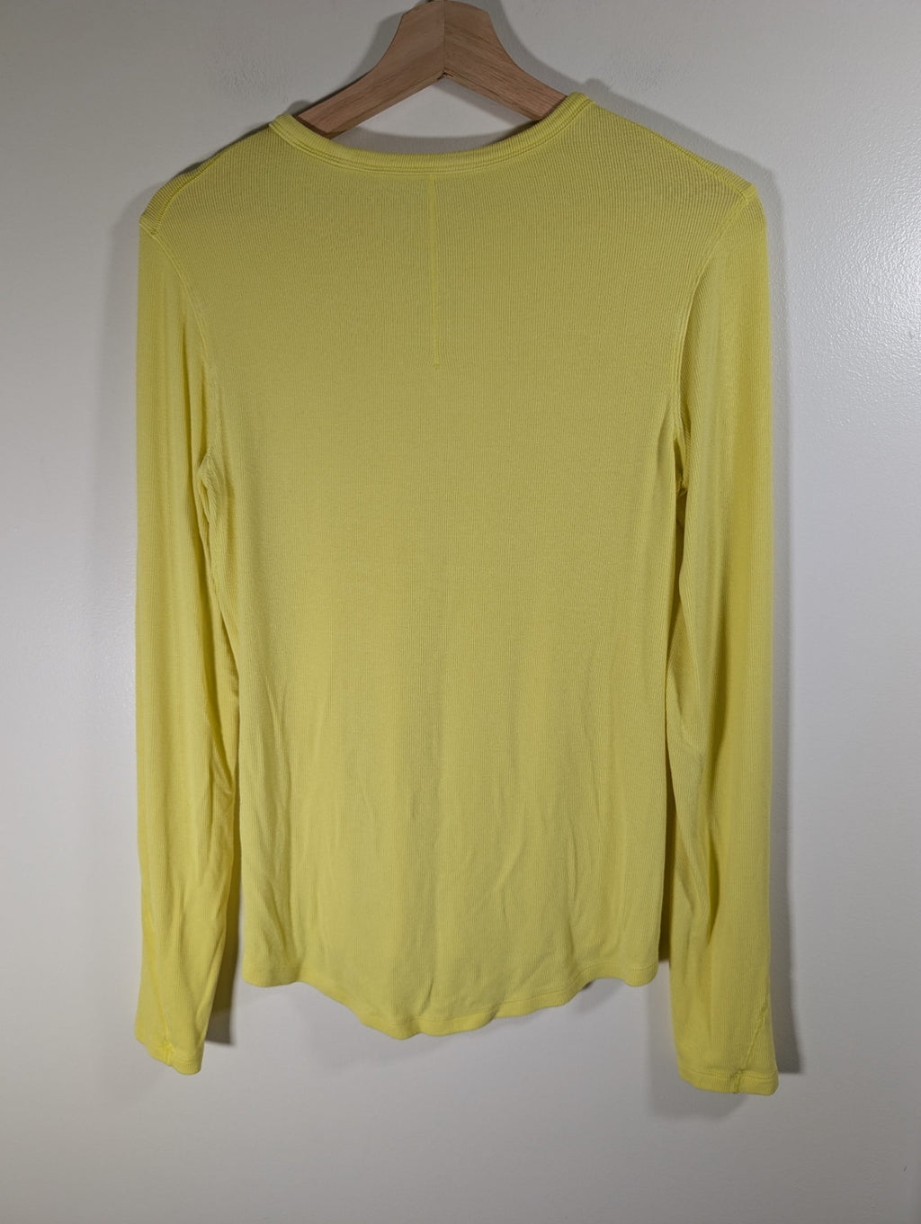 Lululemon yellow ribbed long-sleeve - appears sz 8/10