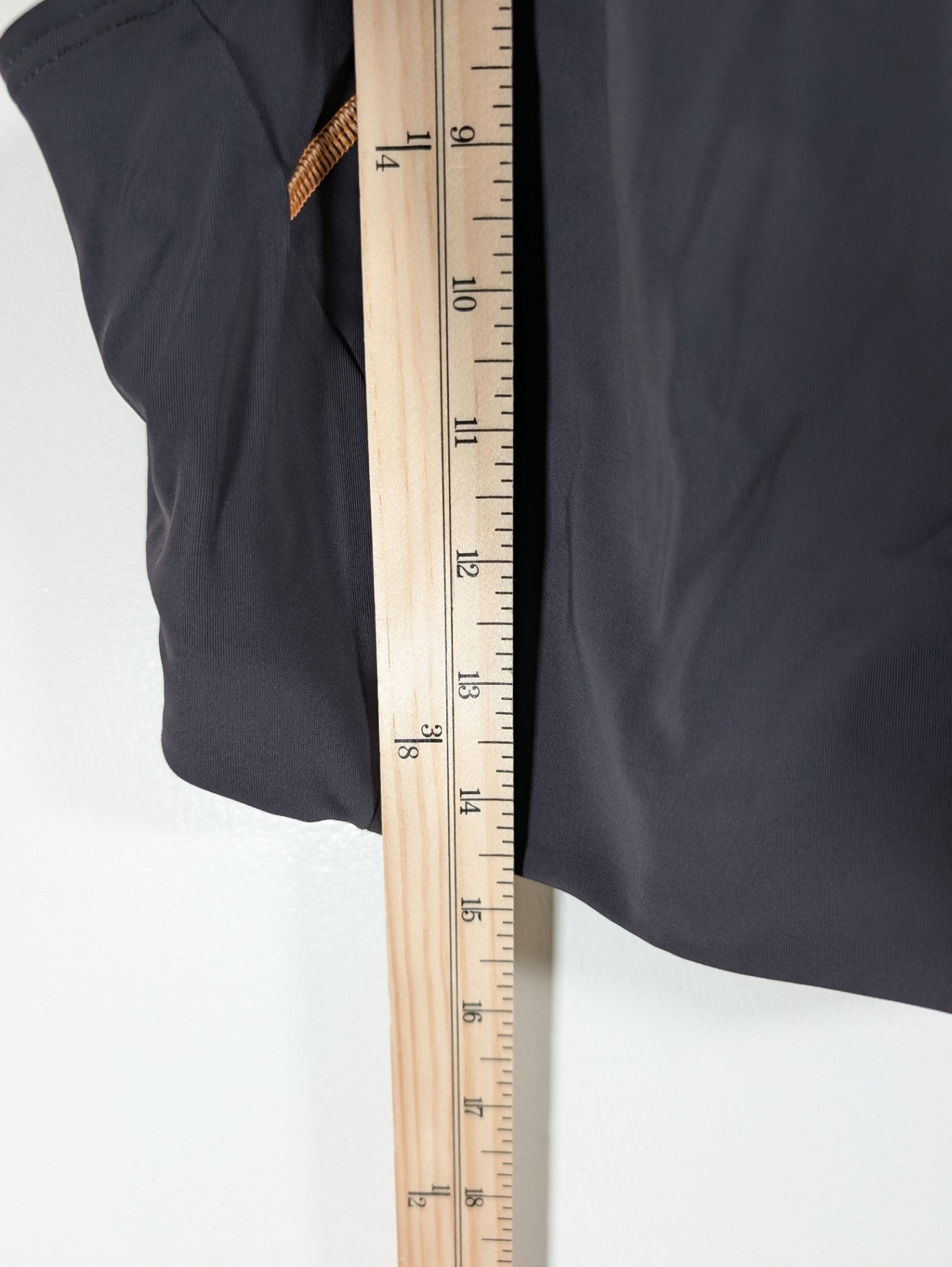 Lululemon sports bra - SZ 12