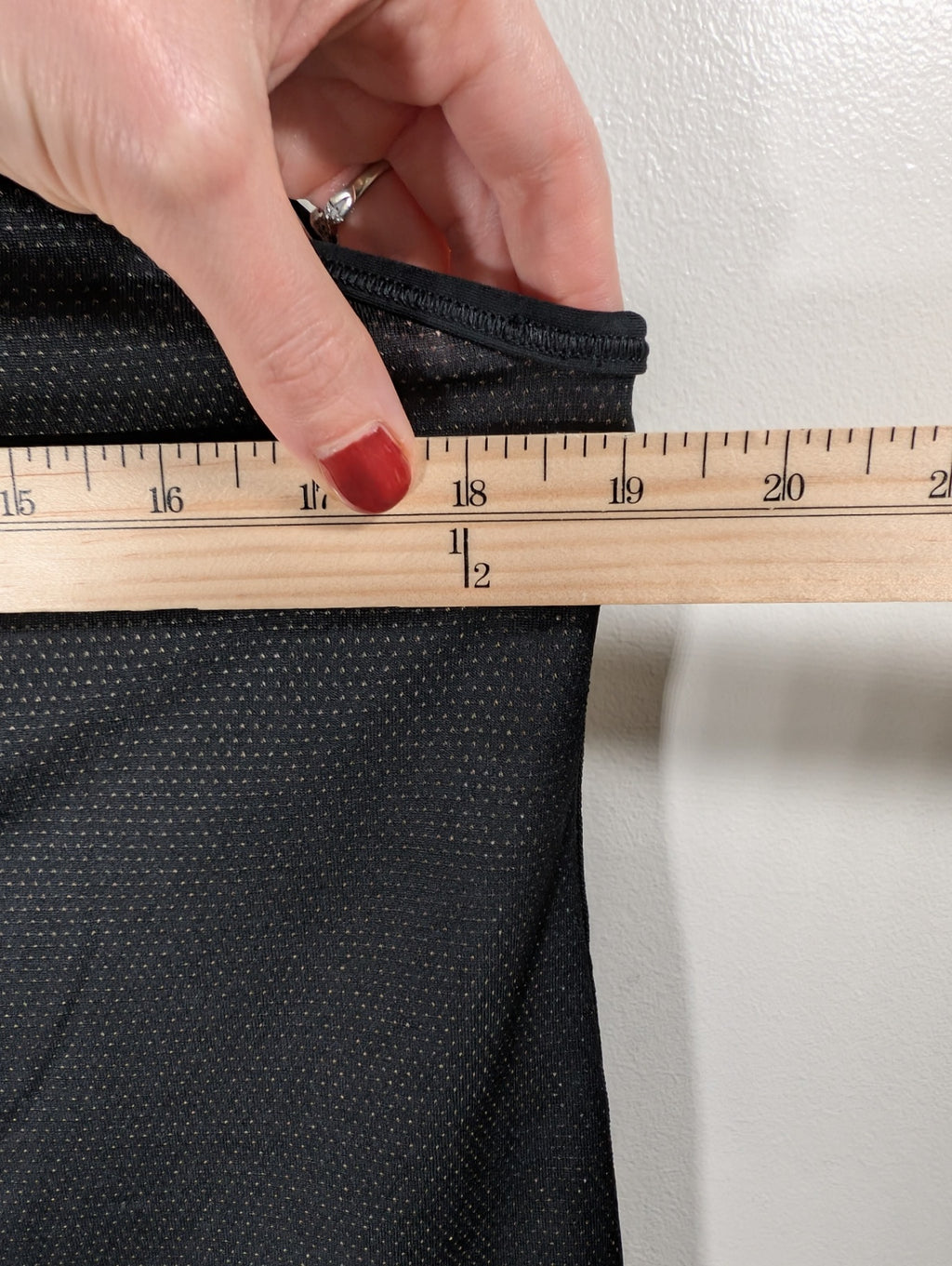 Lululemon black dotted racerback tank - appears 8/10