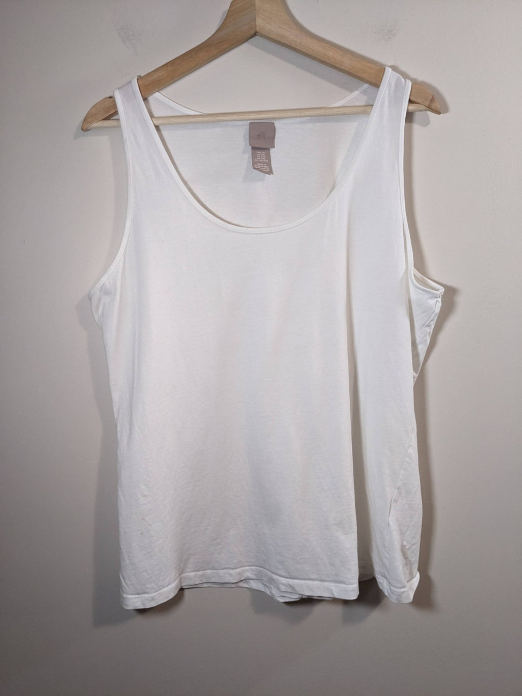 H&M white tank - 2XL