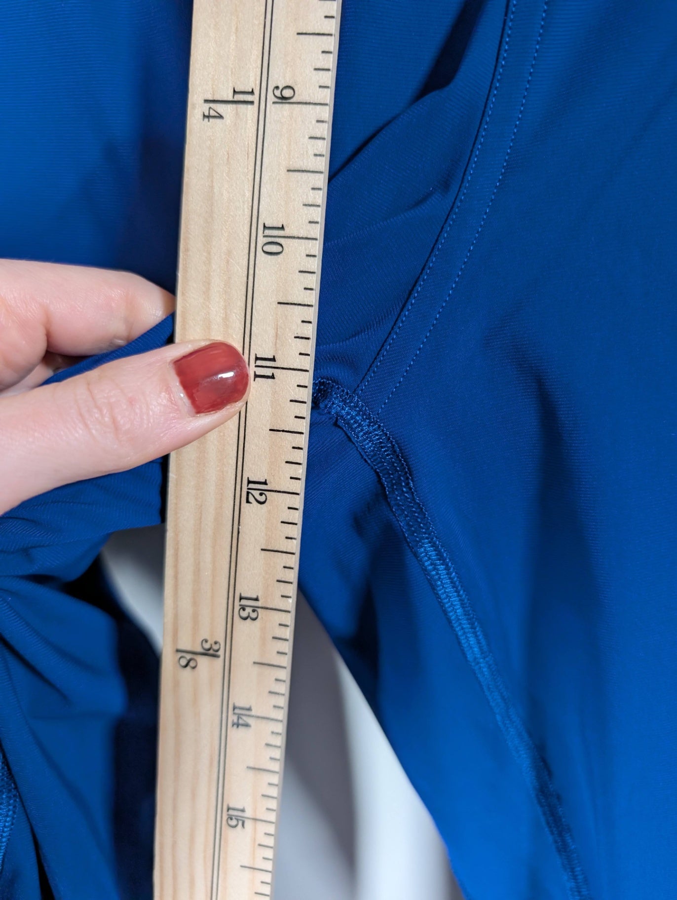 Lululemon crop joggers - SZ 10