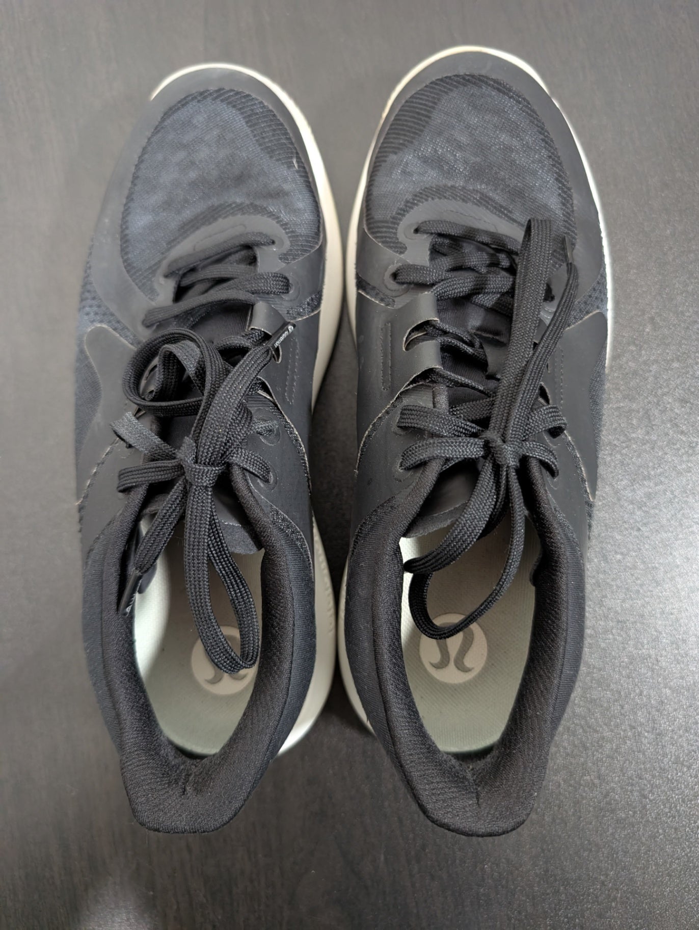 Lululemon strongfeel training shoe - SZ 8