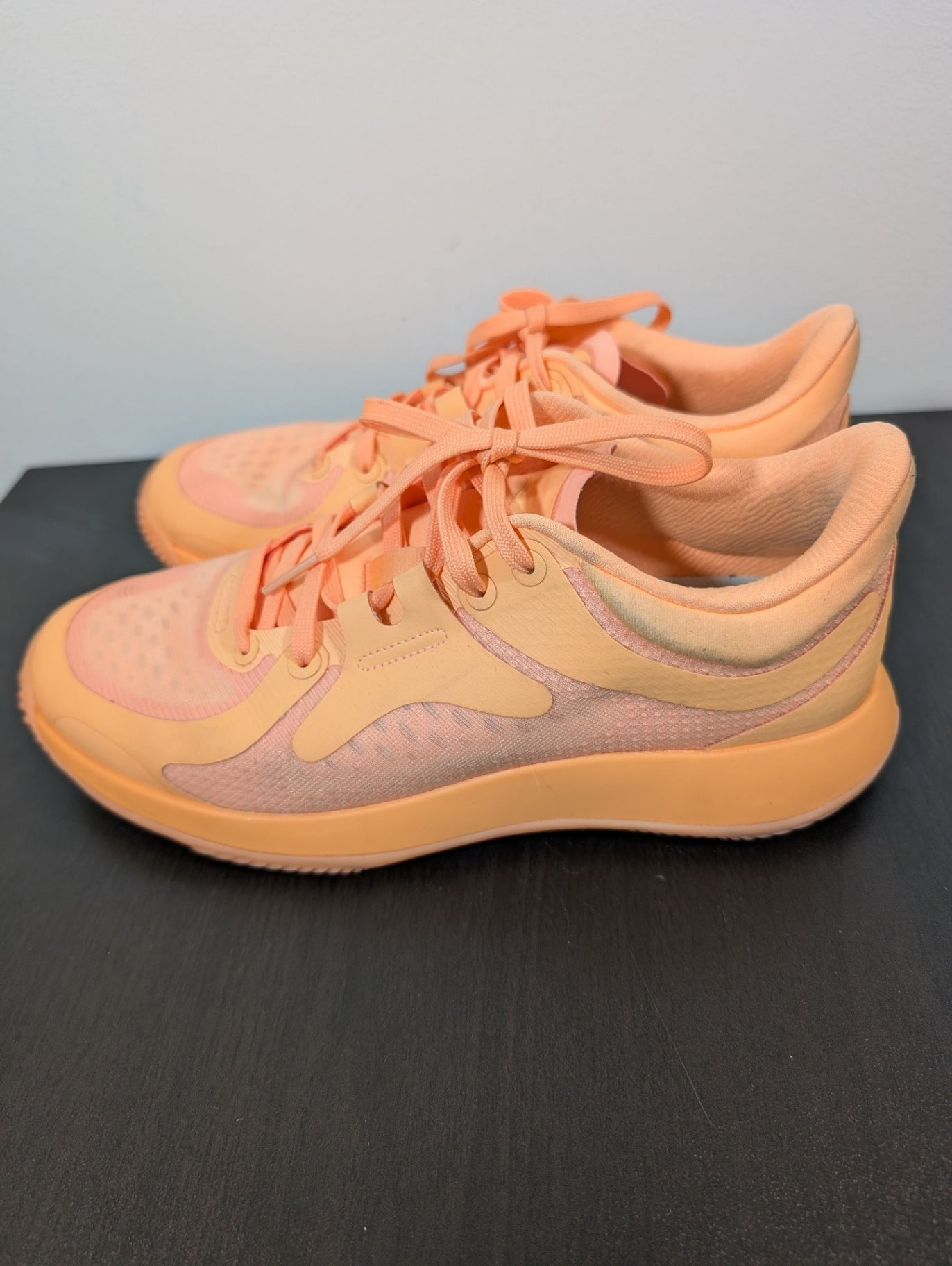 Lululemon strongfeel training shoes - SZ  8