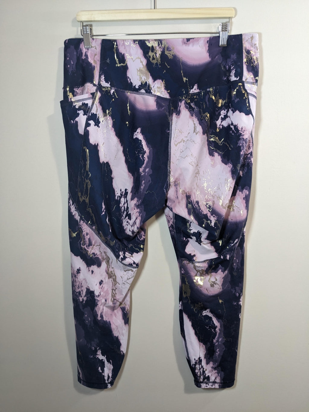 Old Navy Purple Marble Leggings - 2XL