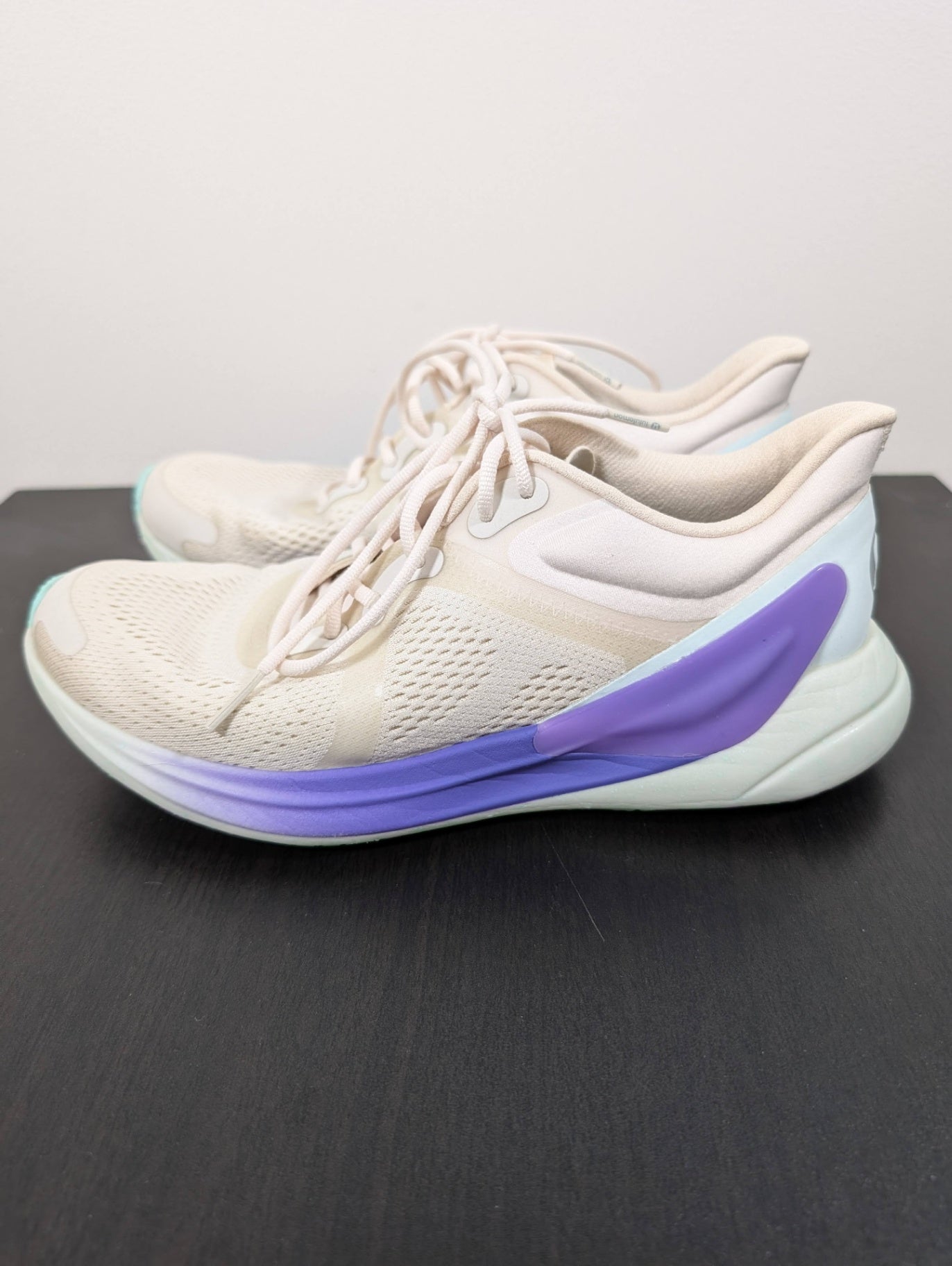Lululemon blissfeel running shoes- SZ 8.5