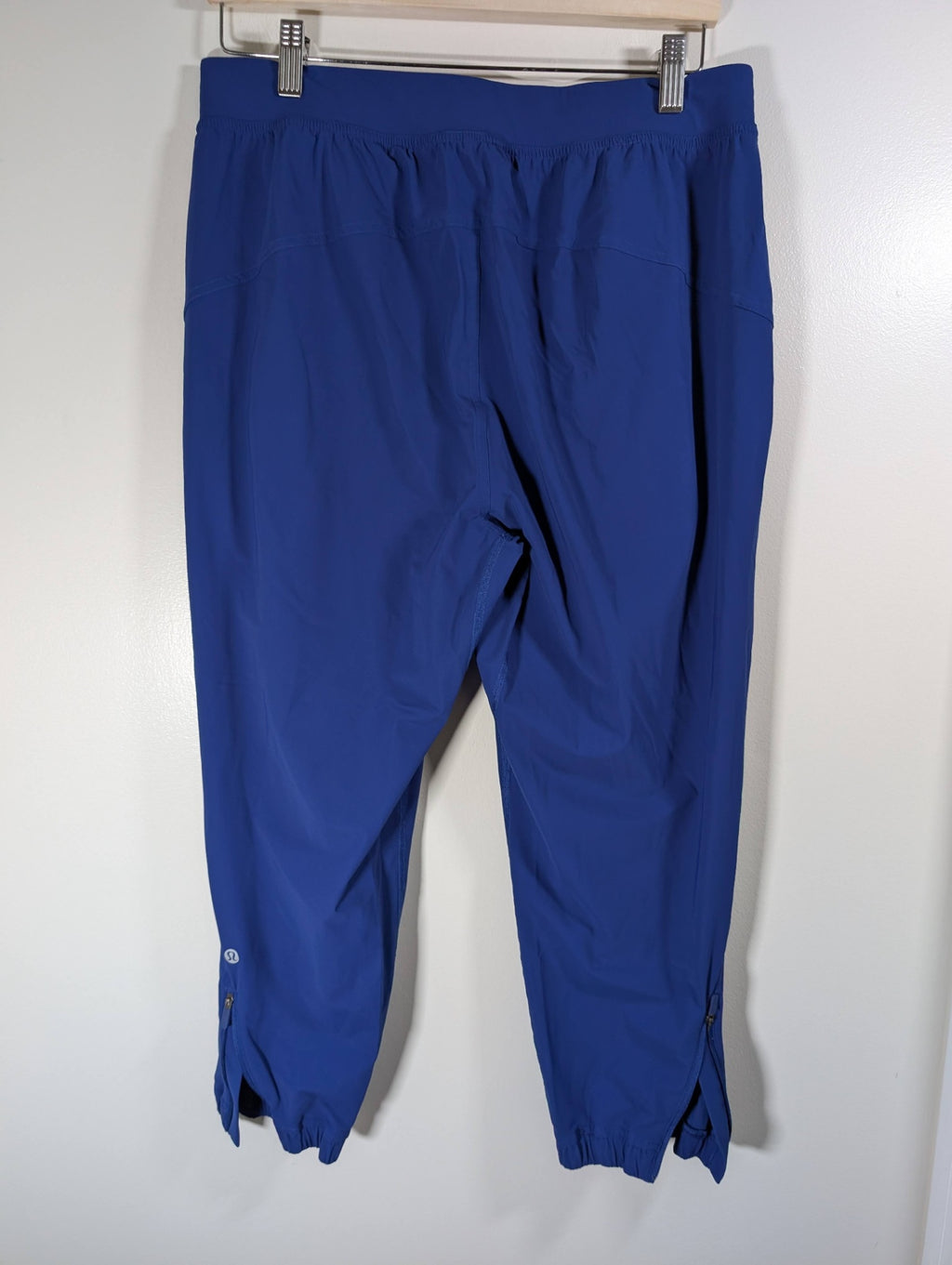 Lululemon crop joggers - SZ 10