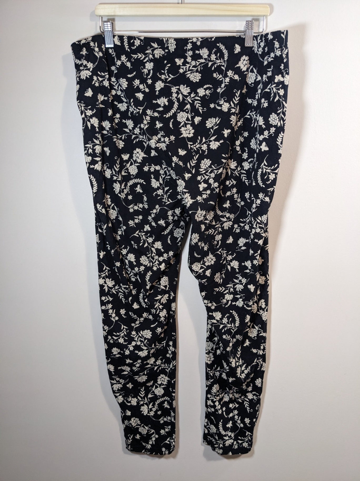 Torrid Floral Leggings- 4XL
