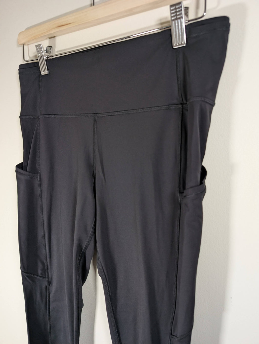 Lululemon black leggings - SZ 10