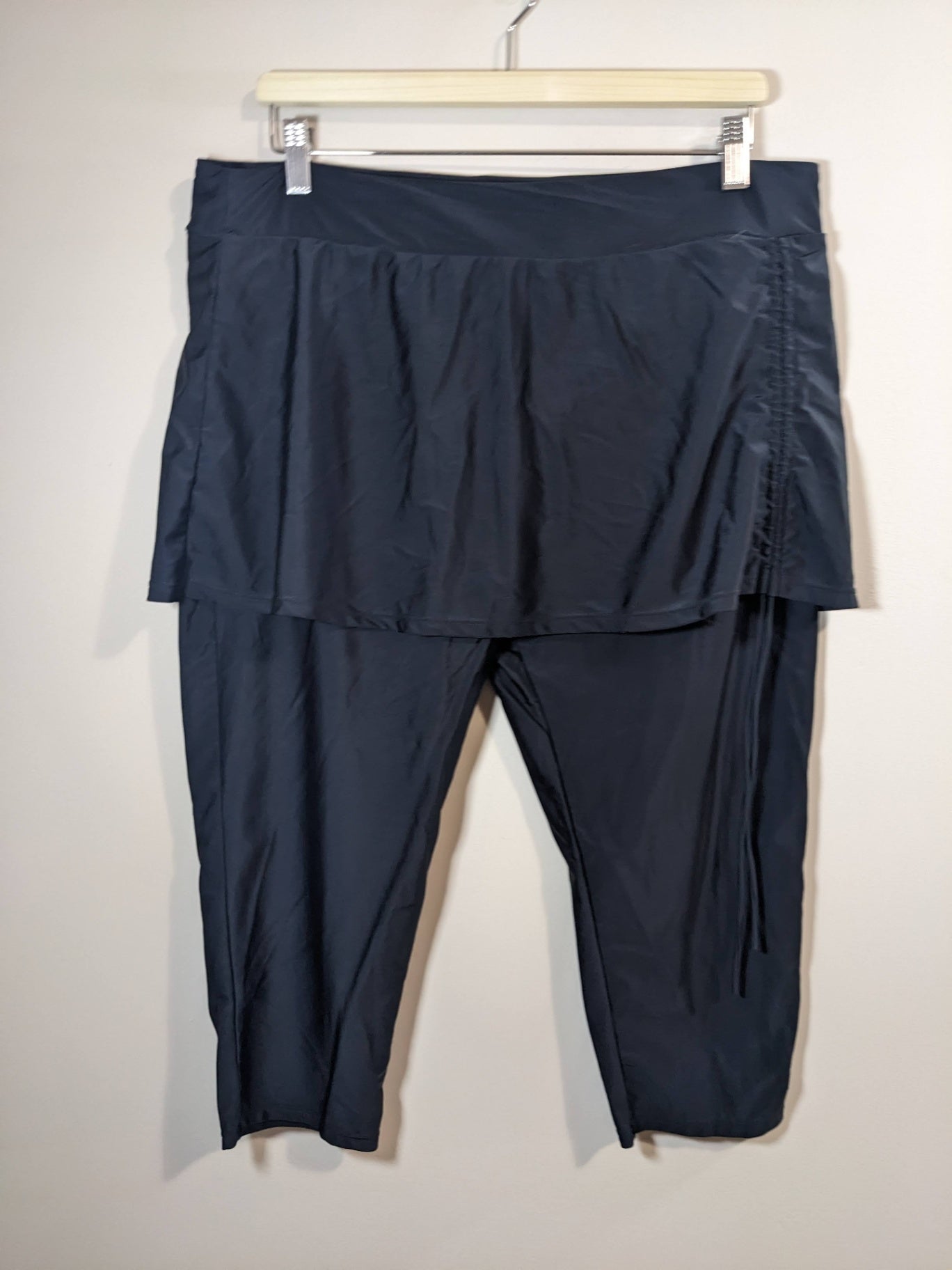 Ecupper swim capris with skirt - 2XL