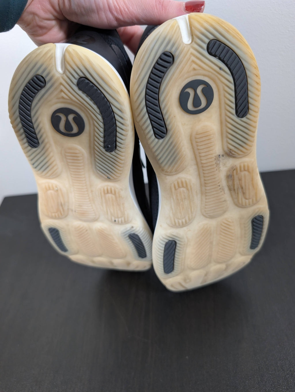 Lululemon strongfeel training shoe - SZ 8