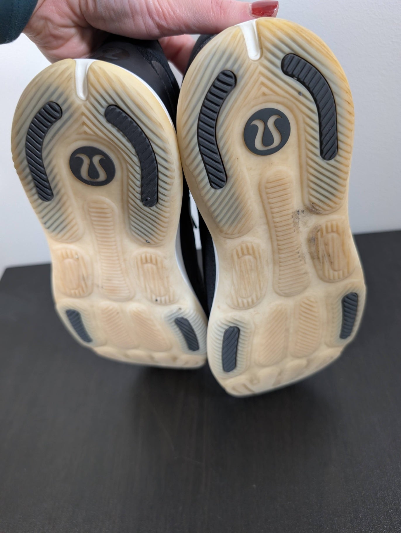 Lululemon strongfeel training shoe - SZ 8