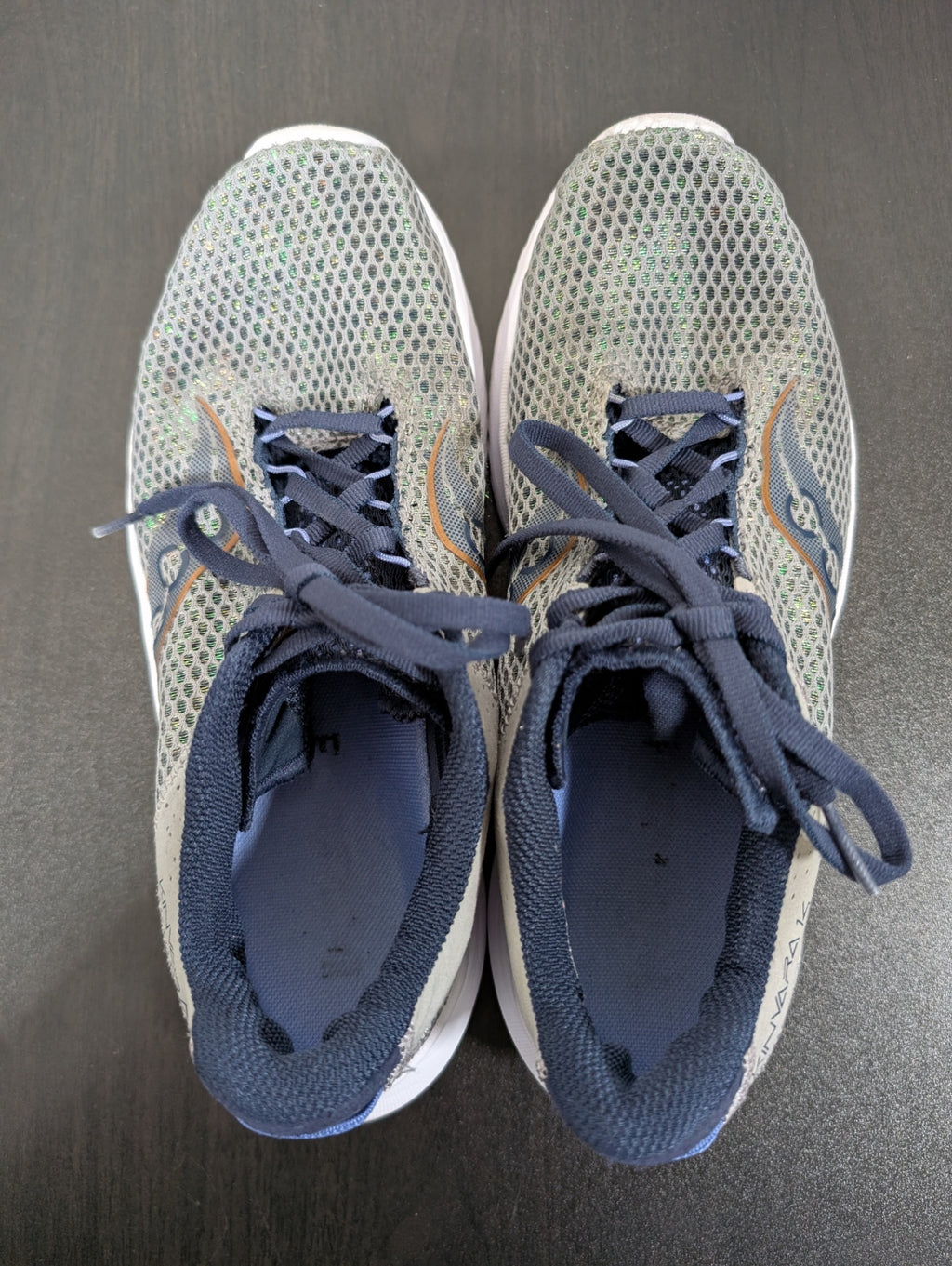 Saucony Kinvara 14 shoes - SZ 8