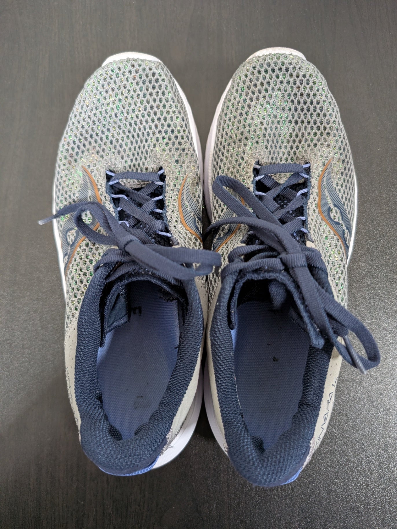 Saucony Kinvara 14 shoes - SZ 8