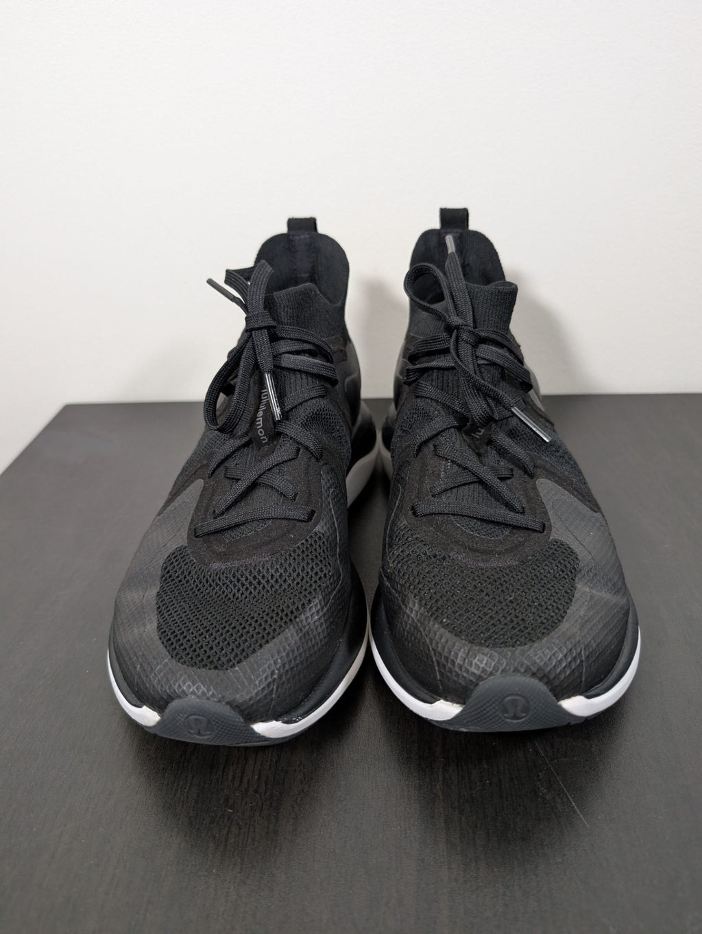 Lululemon chargefeel 2 mid workout shoe - SZ 8