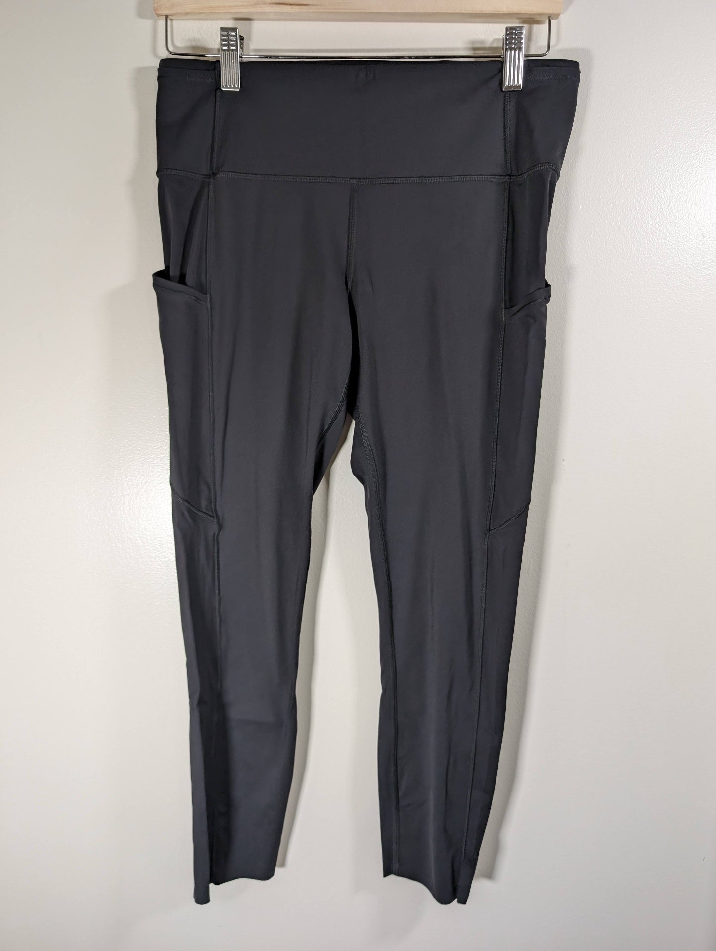 Lululemon black leggings - SZ 10