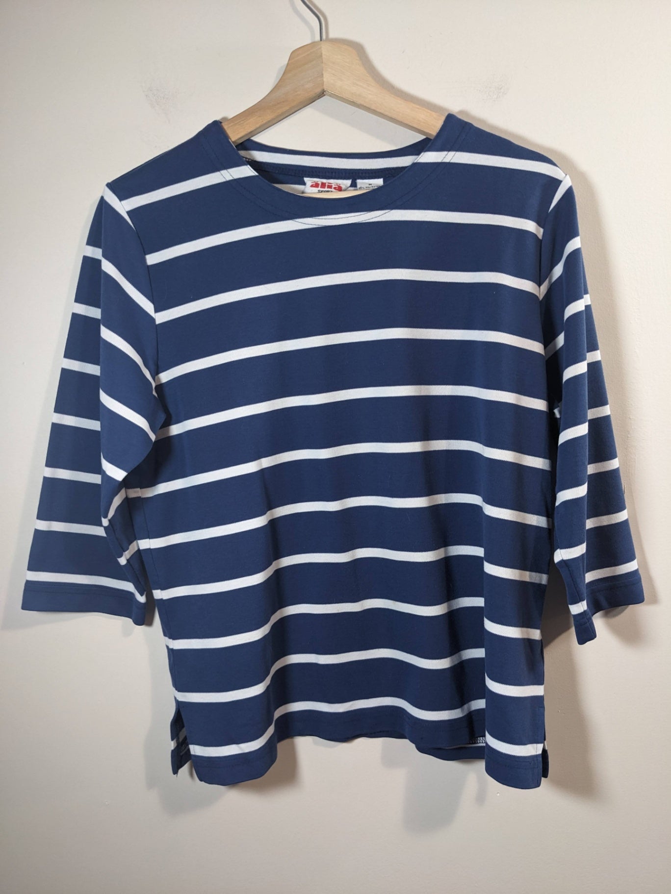 Alia blue striped 3/4 sleeve shirt- M