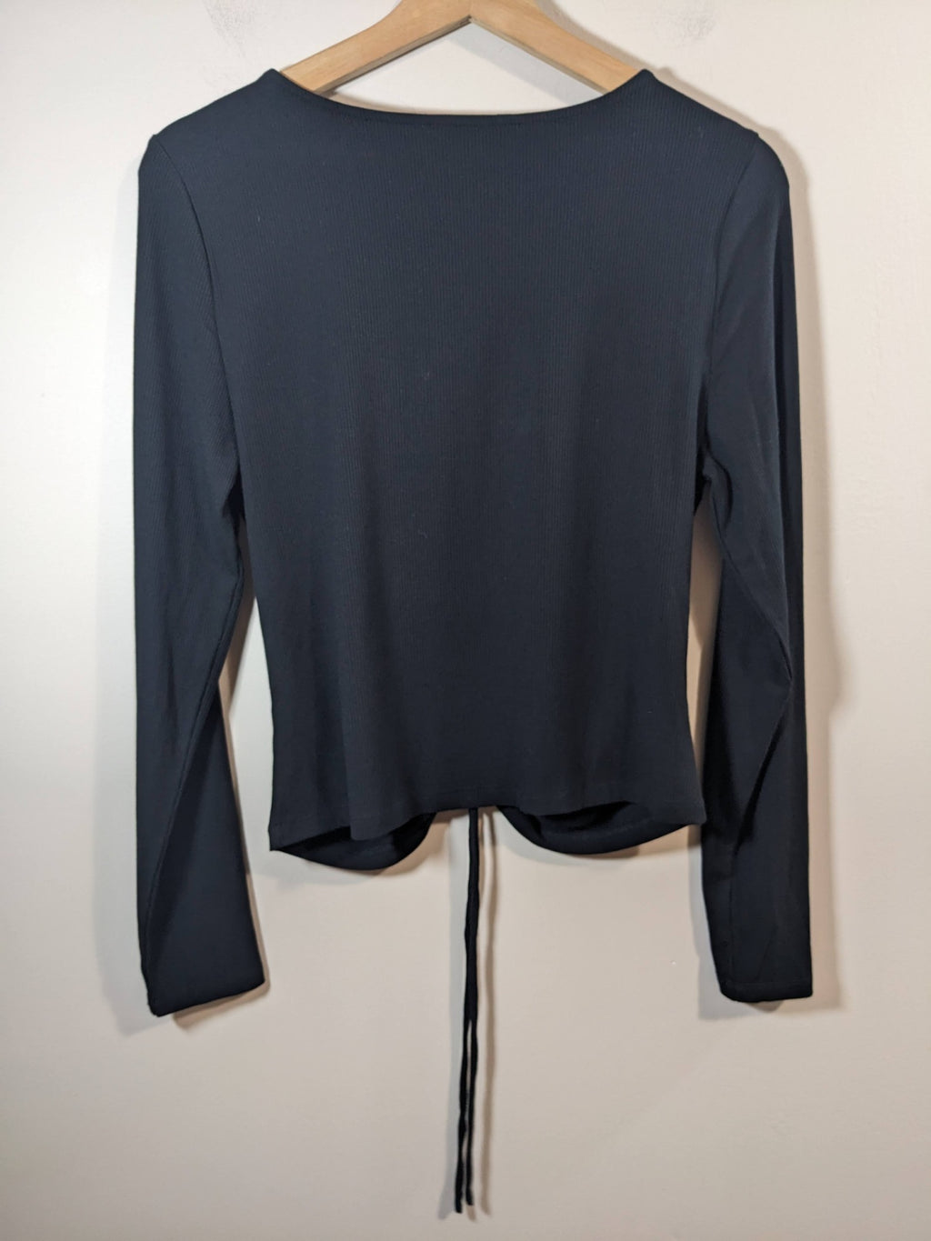Reitmans Black Long Sleeve - M