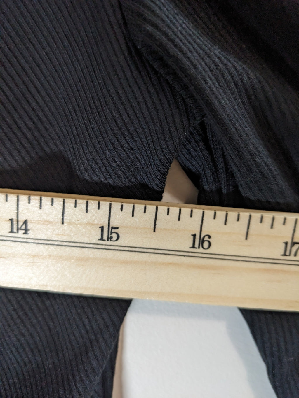 Reitmans Black Long Sleeve - M