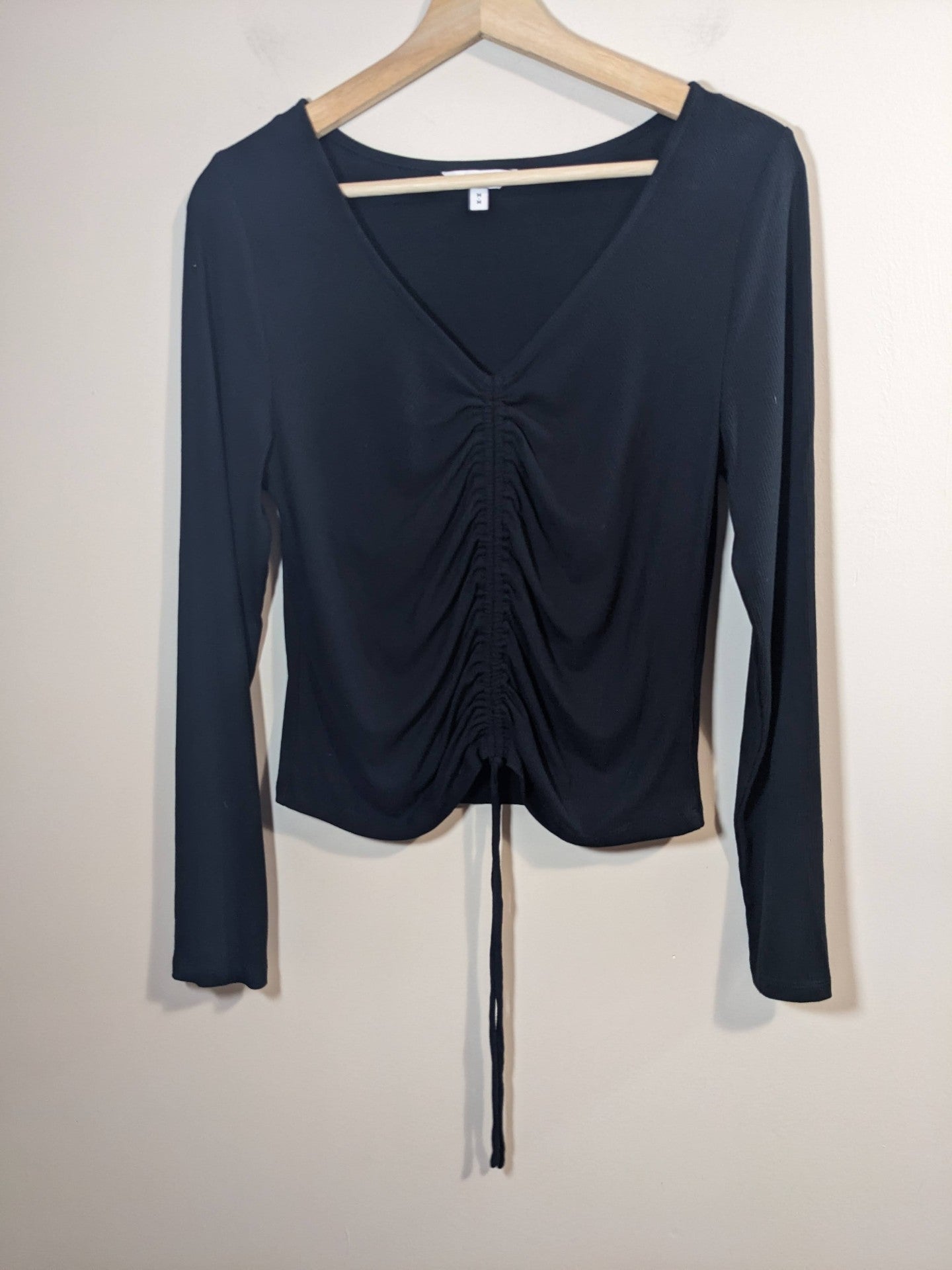 Reitmans Black Long Sleeve - M
