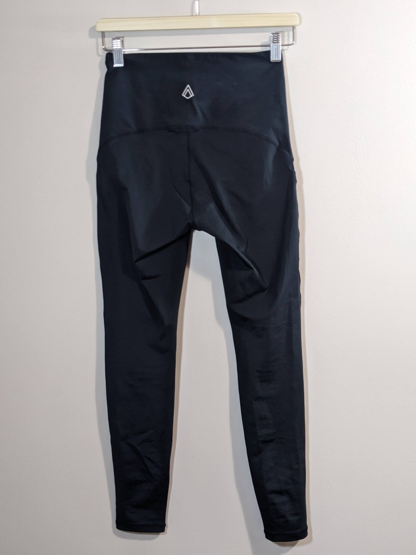 Arro Athletics No Slip Leggings - S