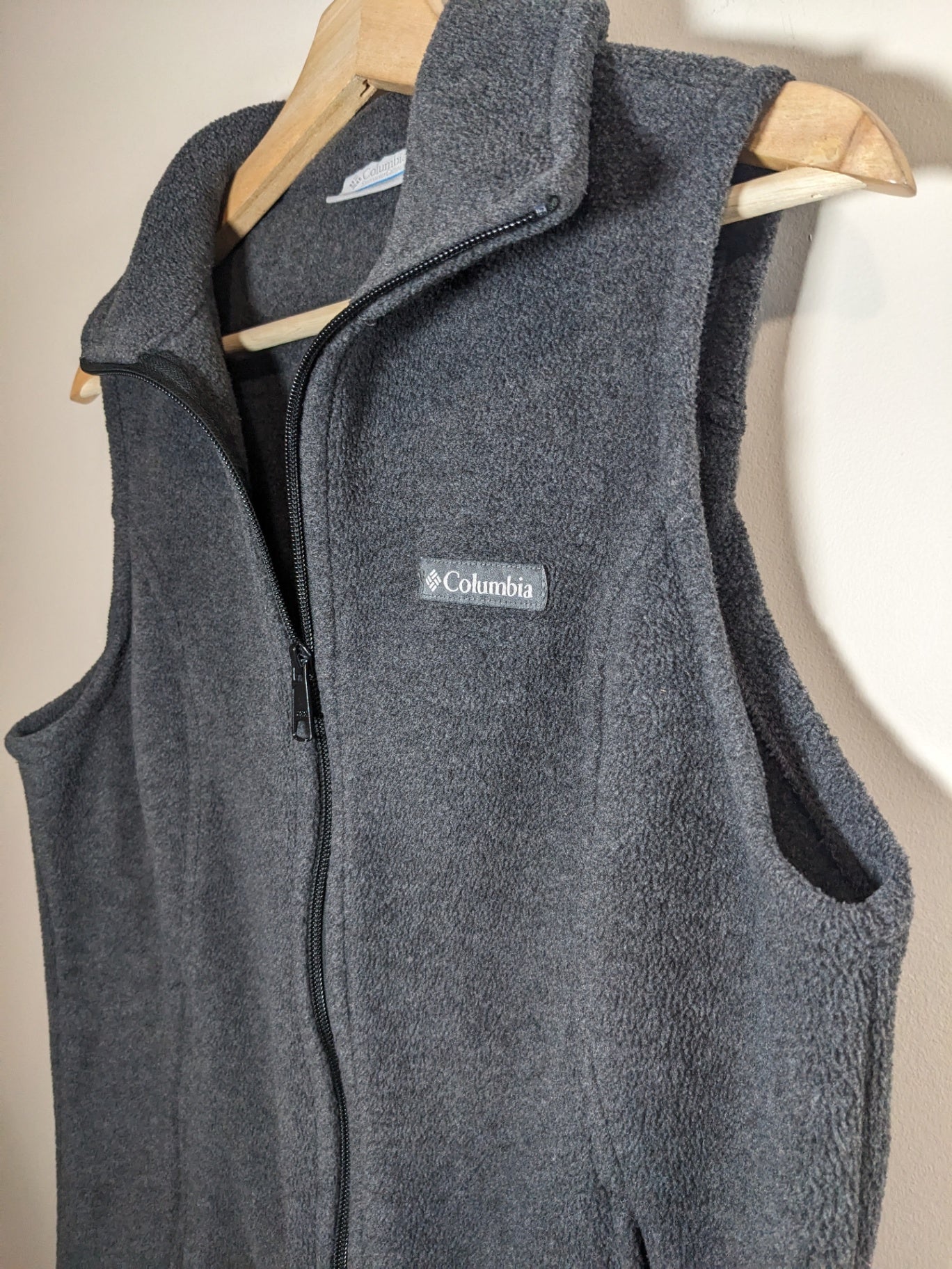 Columbia Grey Fleece Vest - M