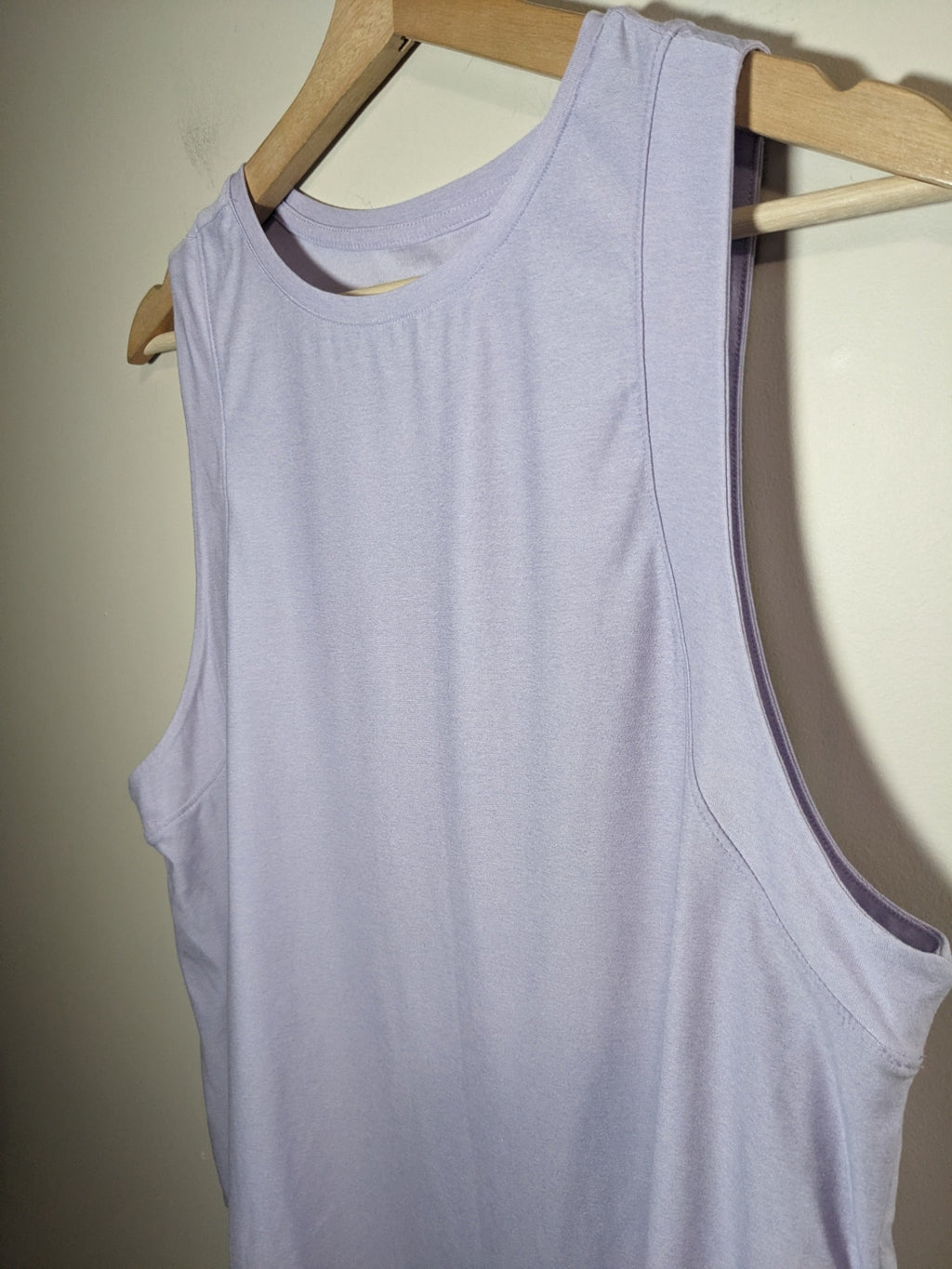 Old Navy purple tank - M