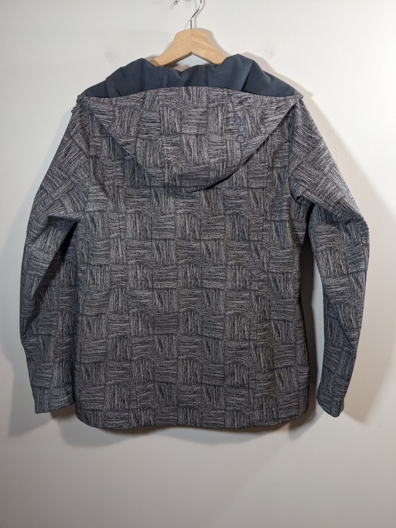 Lolë Winter Jacket - L