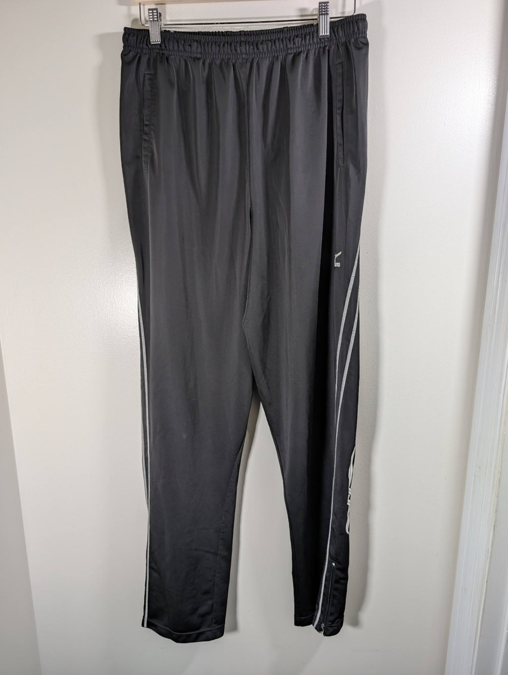 Mizuno track pants - XL