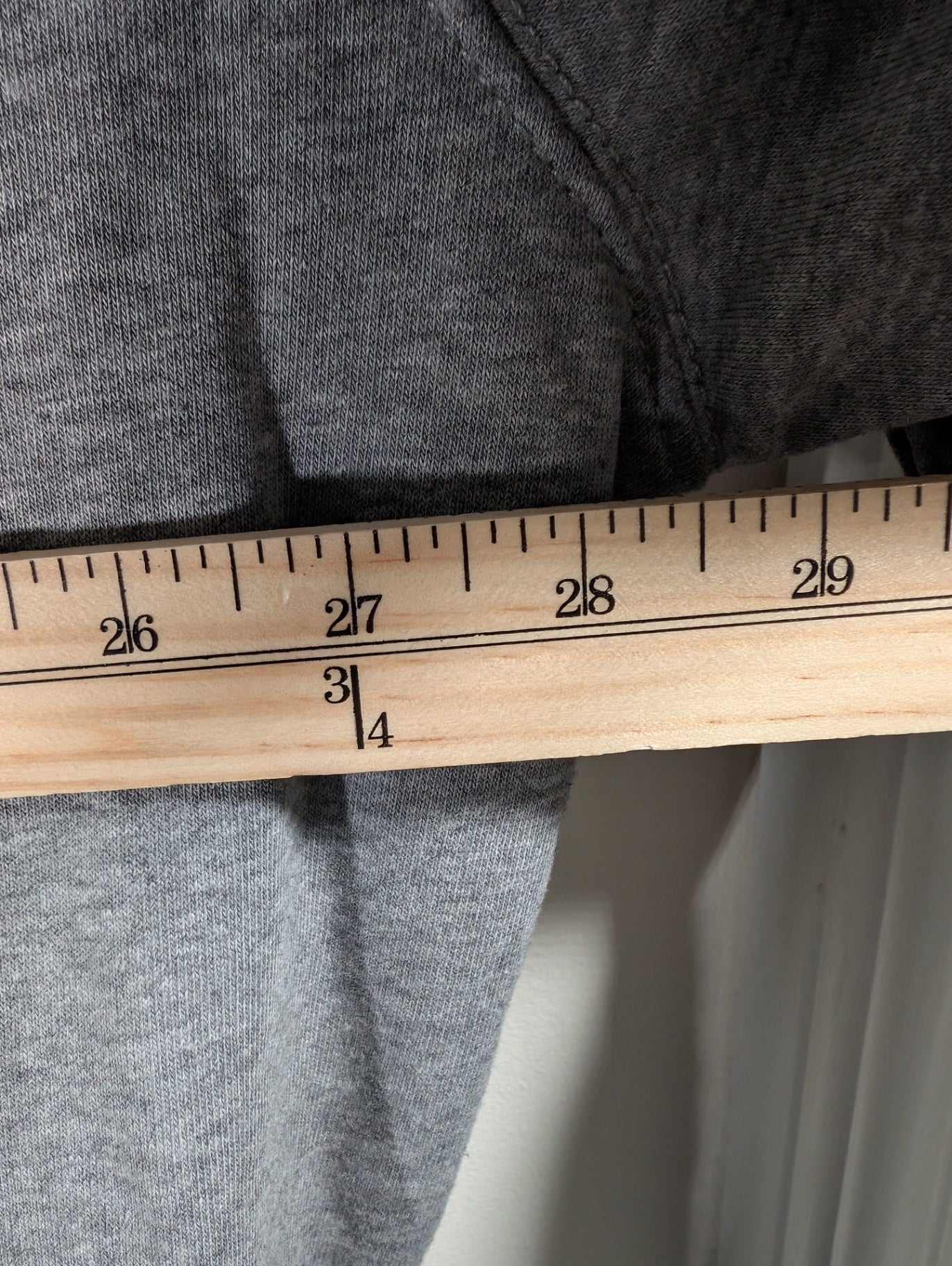 Old Navy Grinch graphic sweatershirt - 2XL