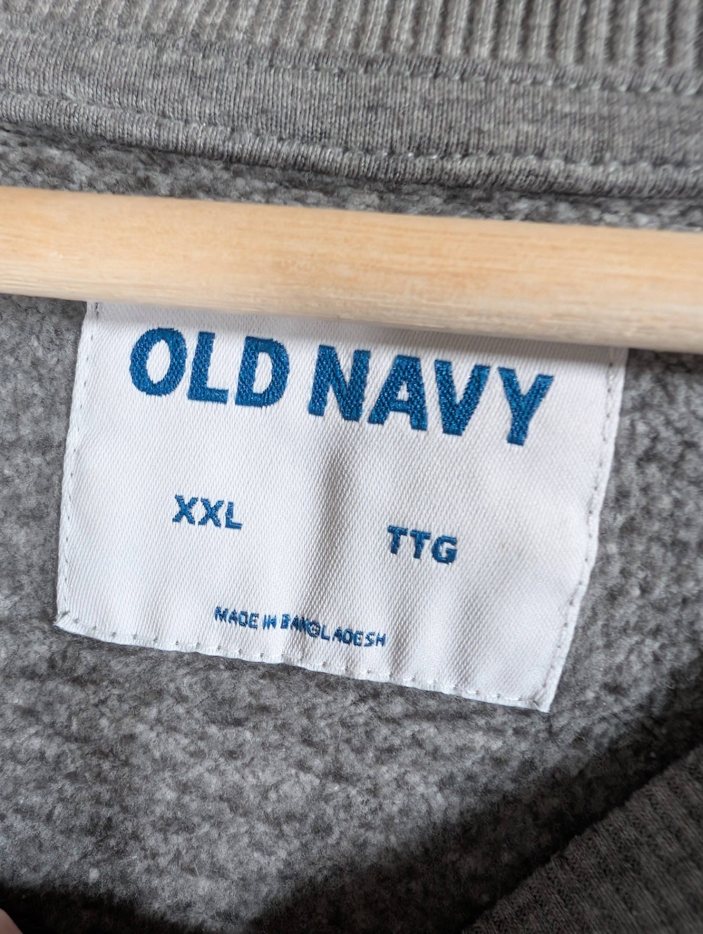 Old Navy Grinch graphic sweatershirt - 2XL