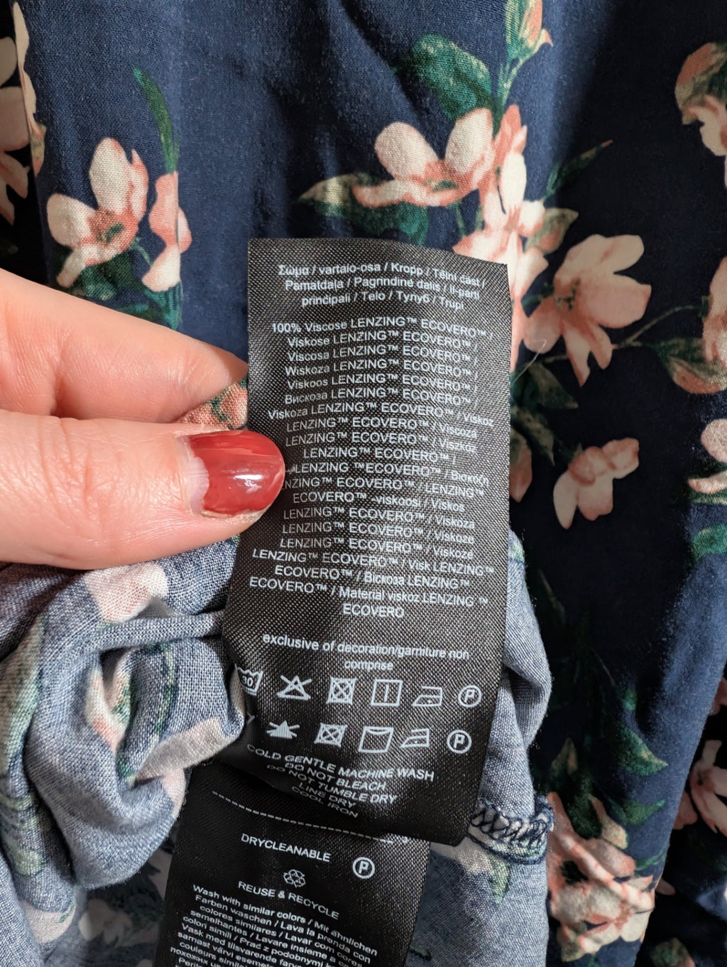 Vero Moda floral tunic top - SZ 22