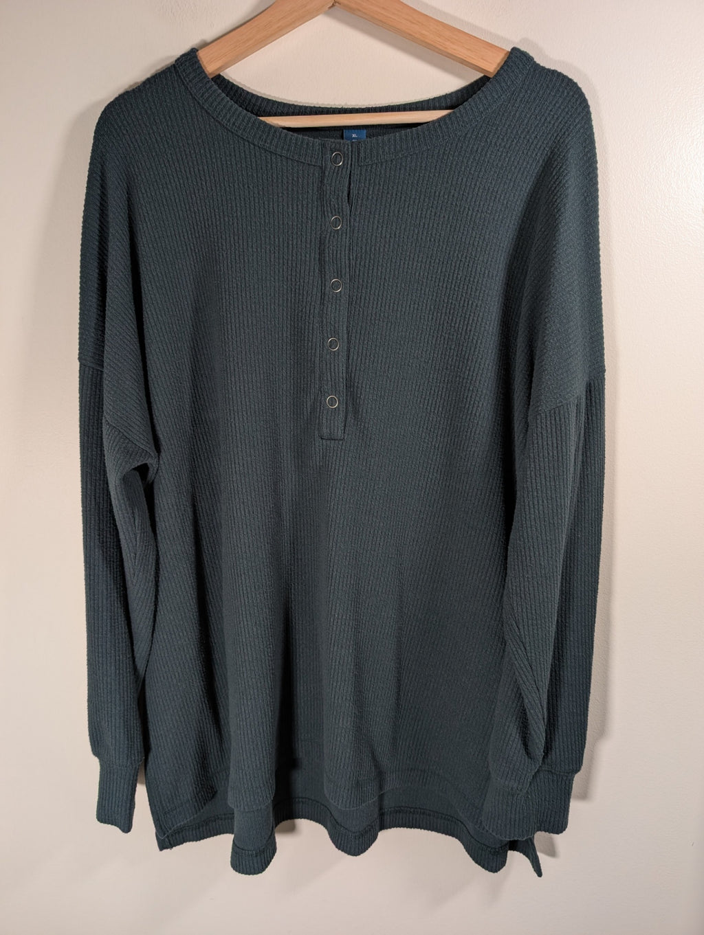 Old Navy ribbed long-sleeve - XL