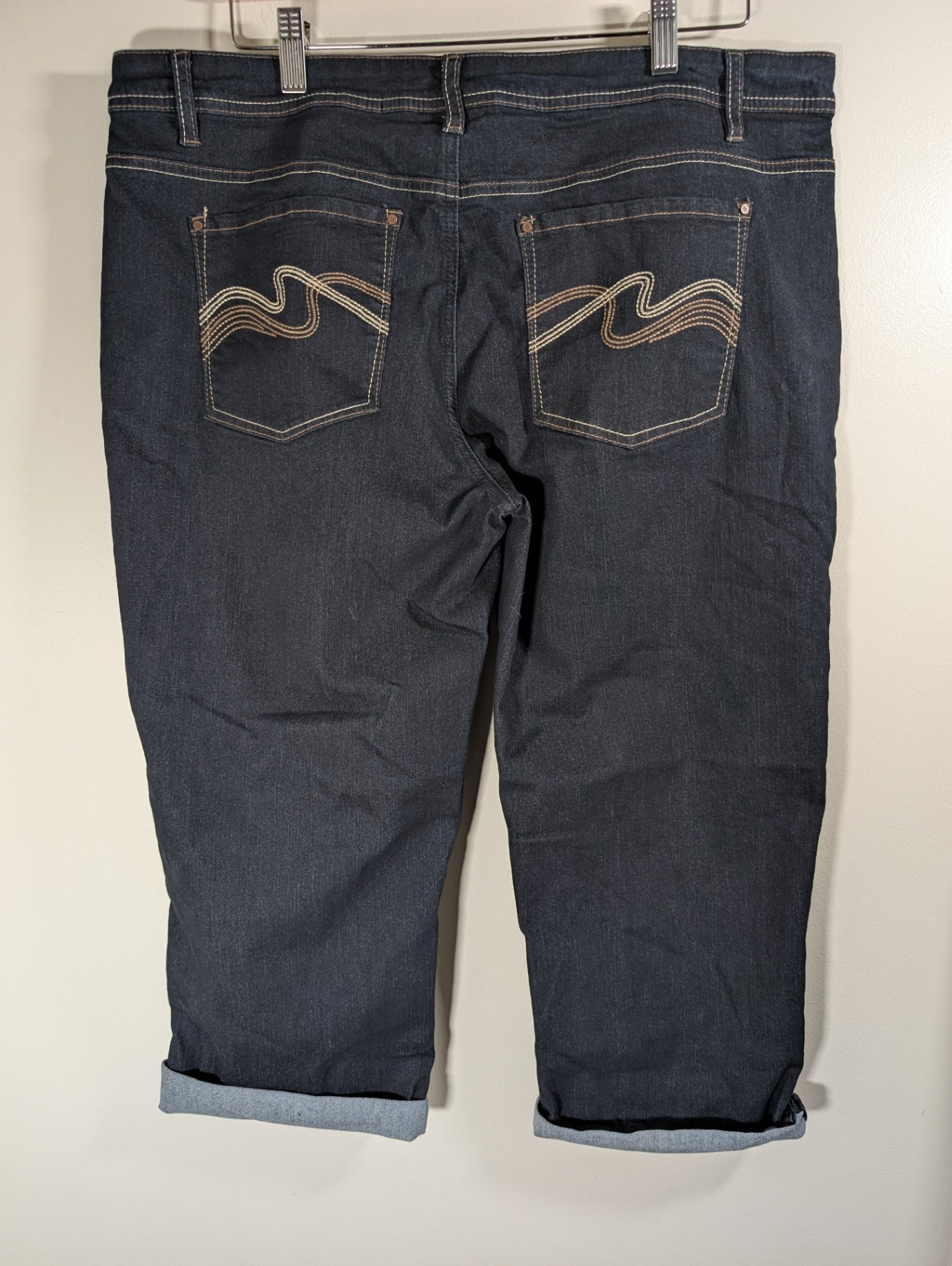 Santana denim capri - SZ 16