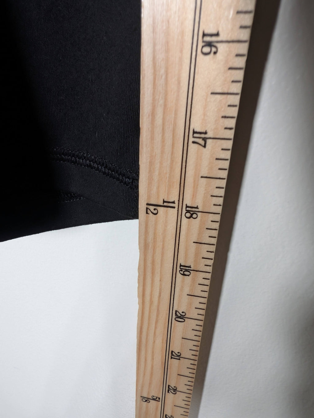 Old Navy black crop leggings - XL