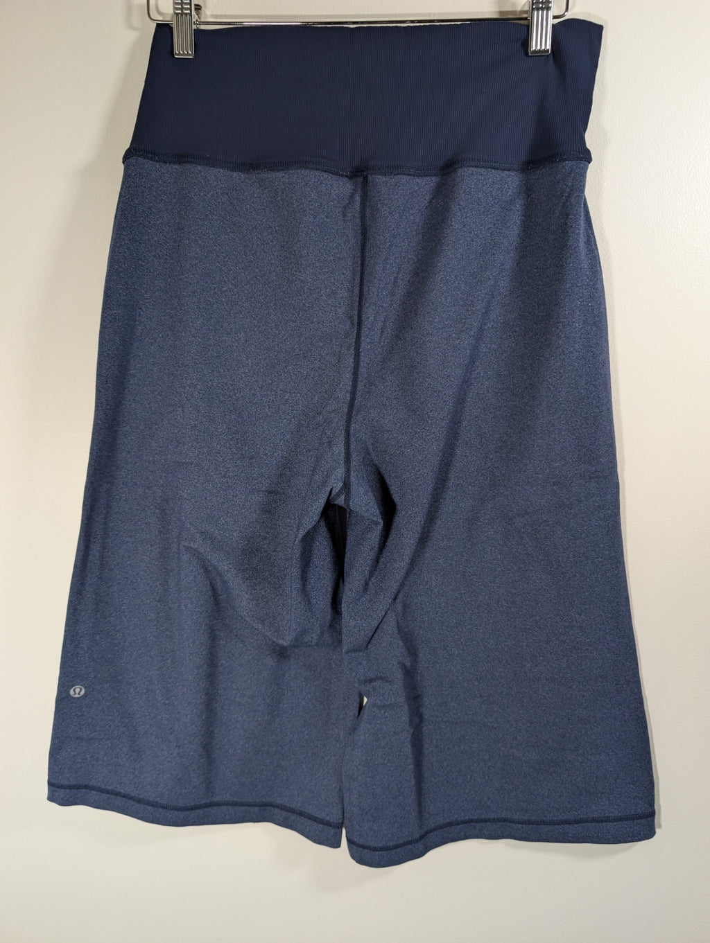 Lululemon wide capri - appears 14/16