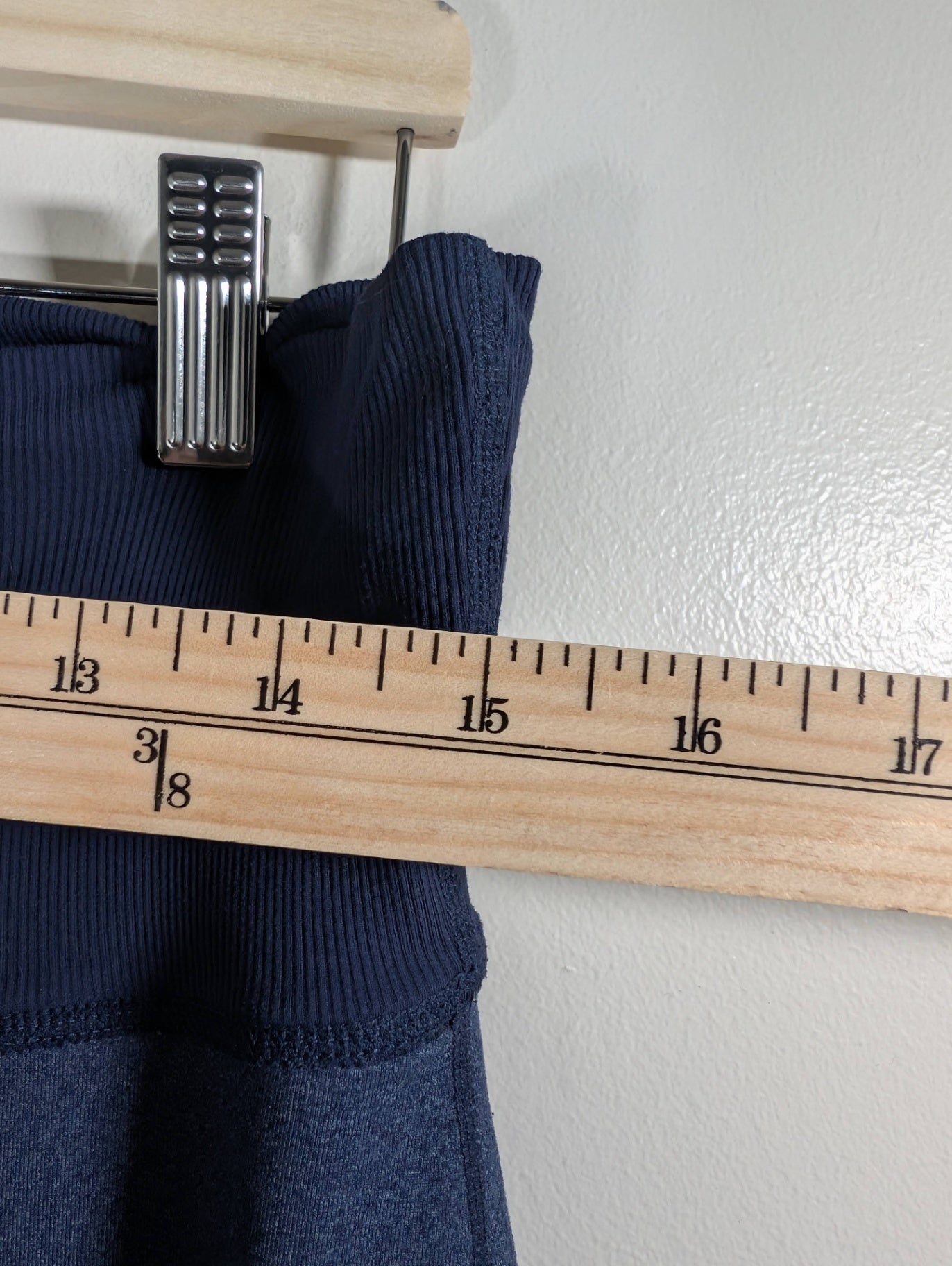 Lululemon wide capri - appears 14/16