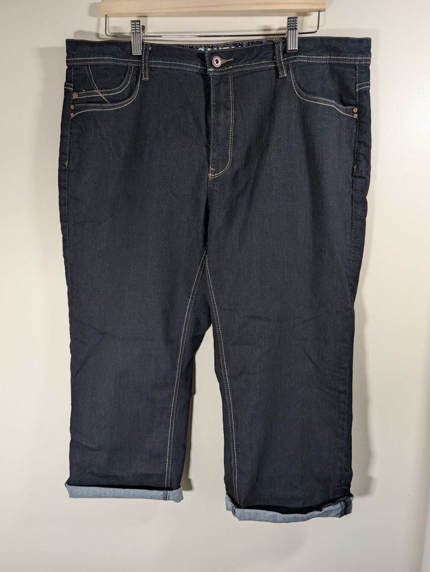 Santana denim capri - SZ 16