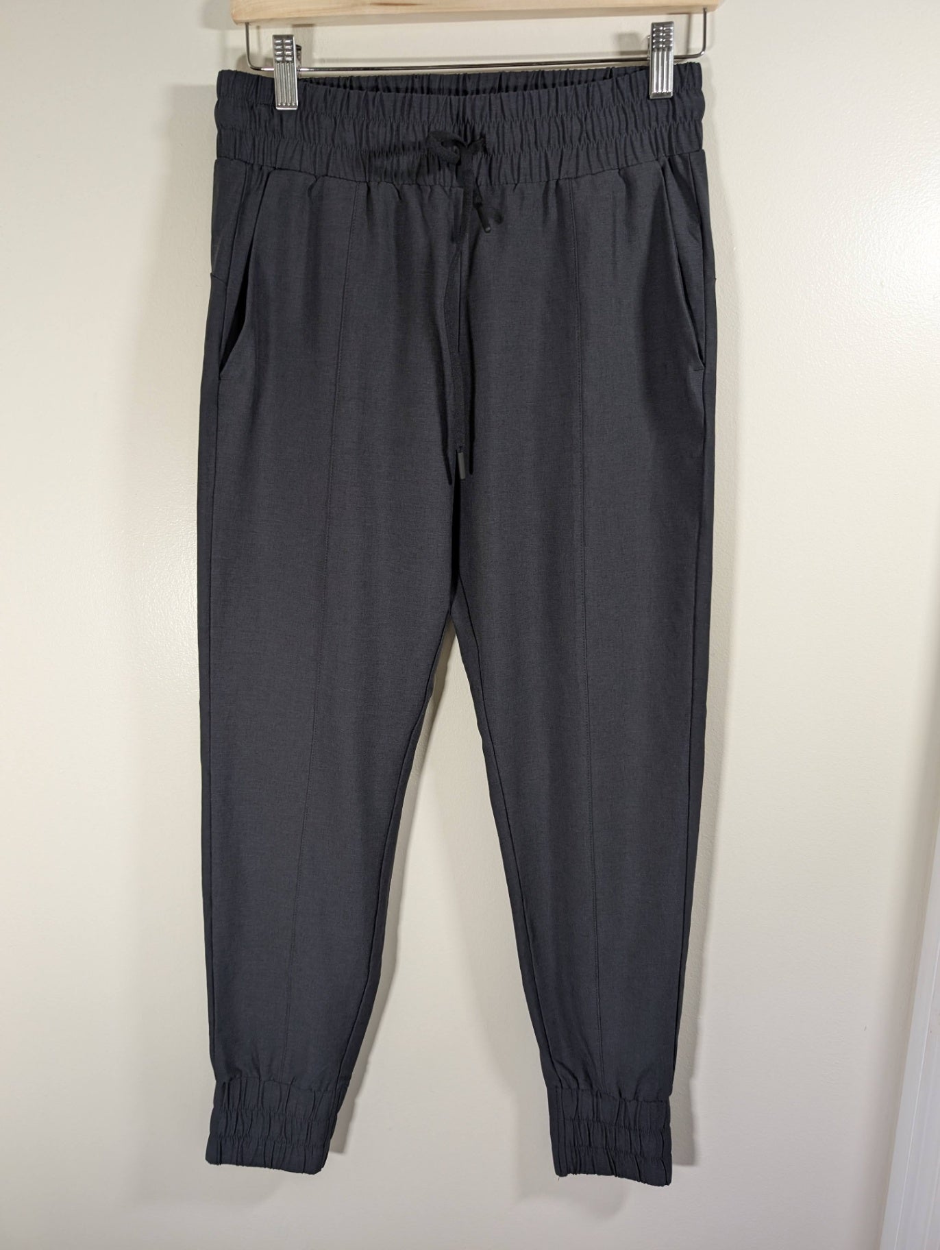 Zyia black joggers - appears small