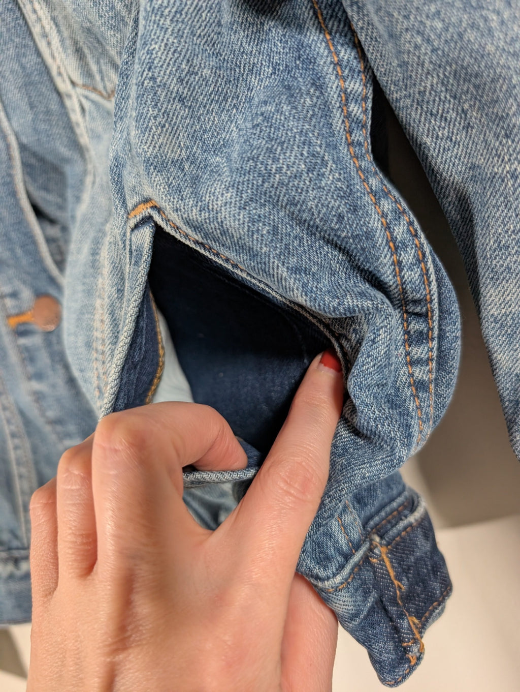 Gap jean jacket - Small