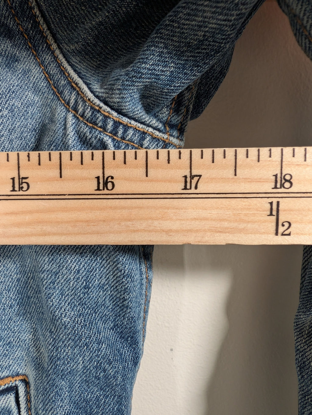 Gap jean jacket - Small