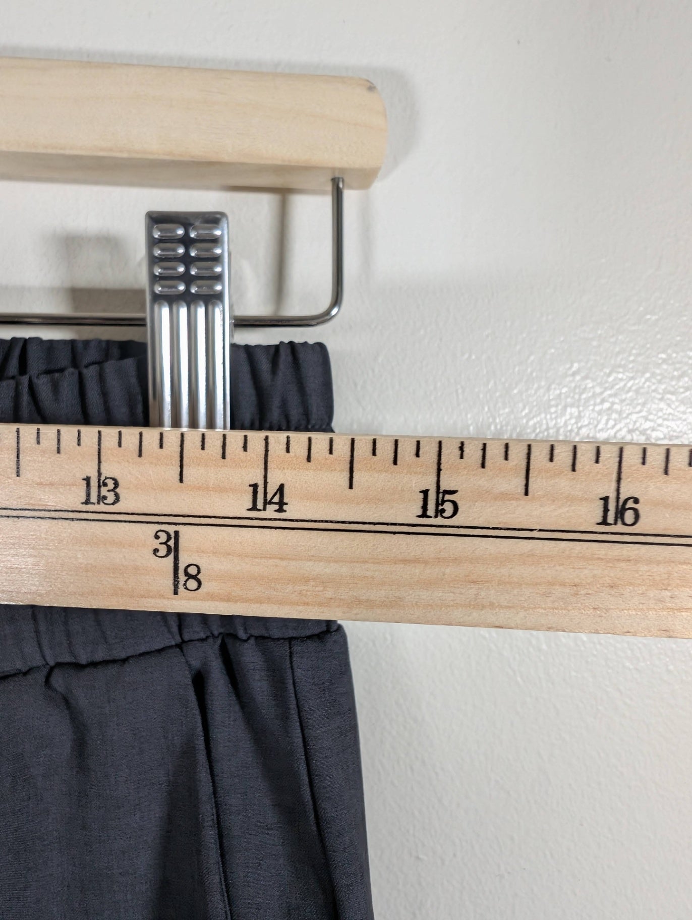 Zyia black joggers - appears small