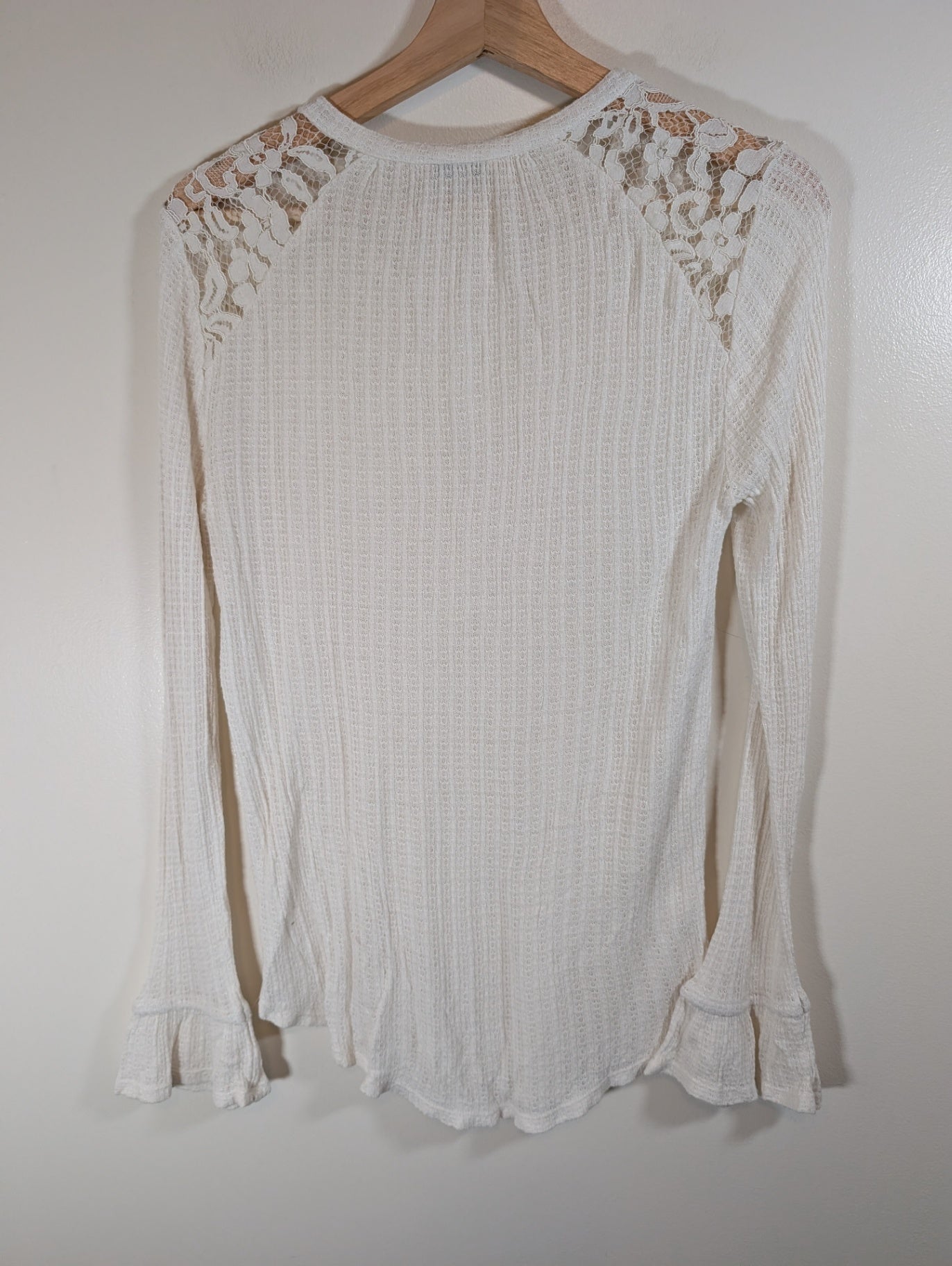 Lucky Brand lace long sleeve blouse - Medium