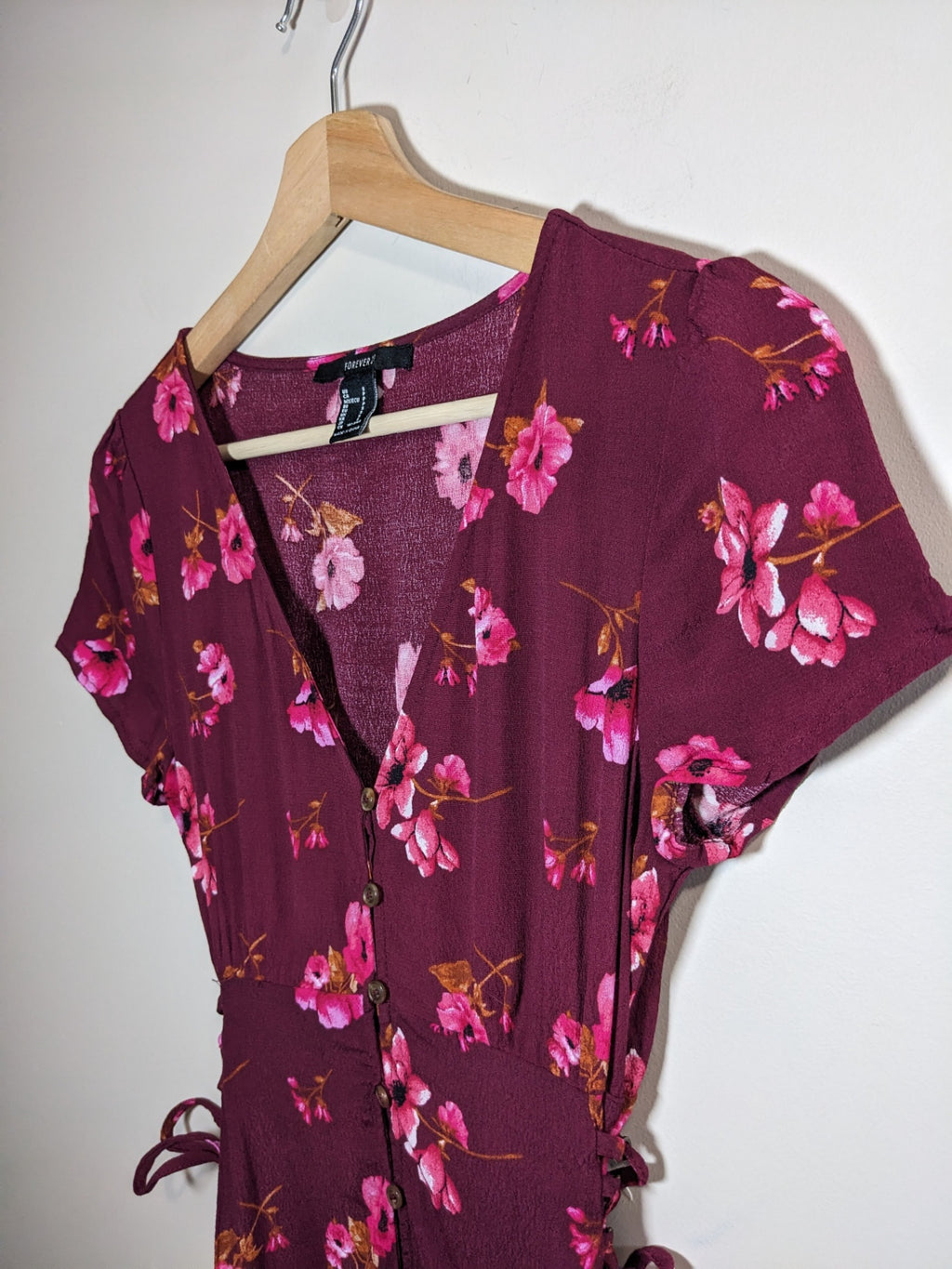Forever 21 Burgundy Floral Dress - S
