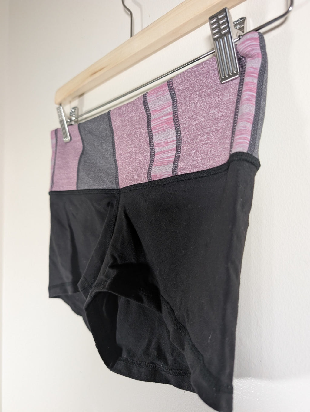 Lululemon boogie short - SZ 6