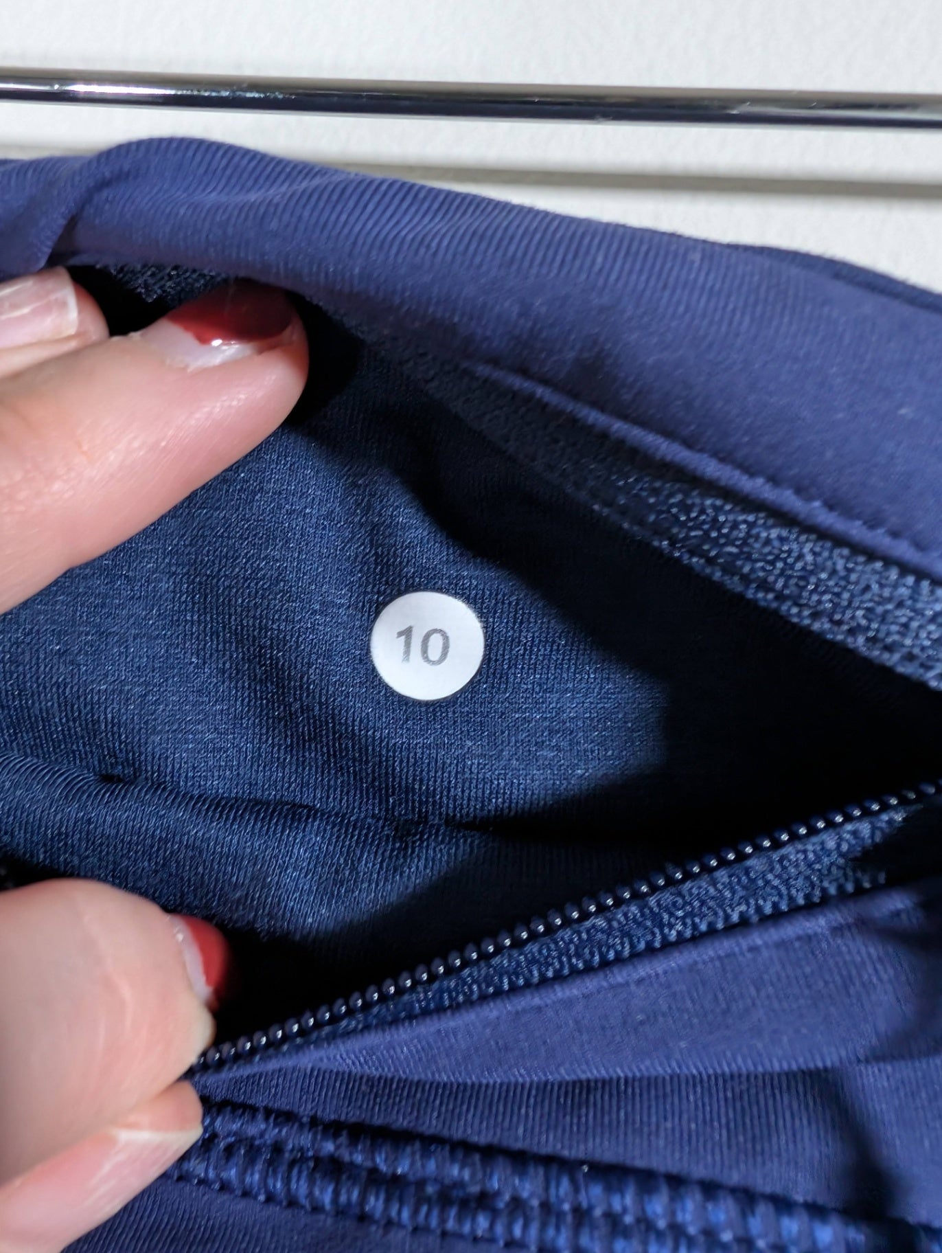 Lululemon blue crop leggings - SZ 10