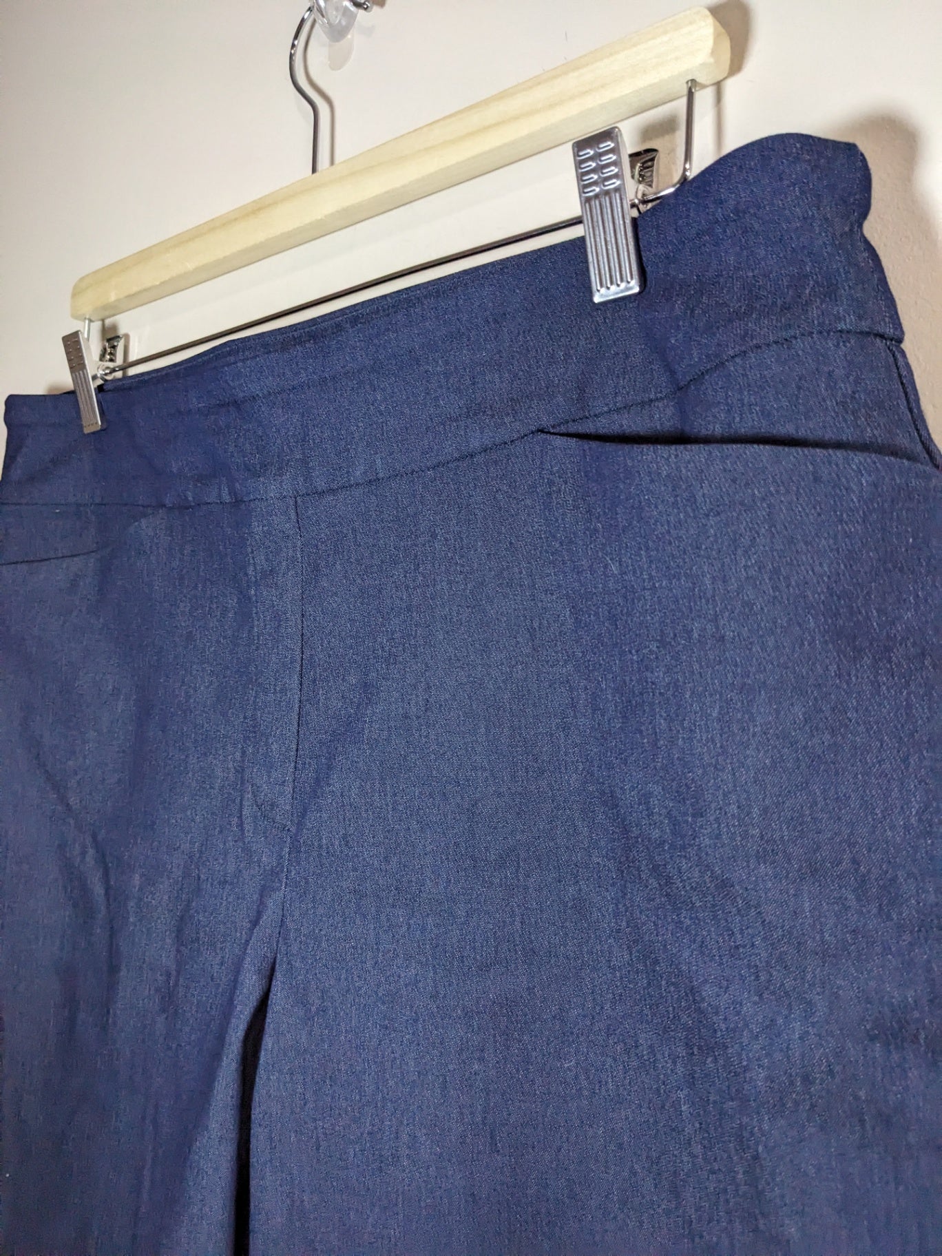 Hilary Radley Blue Shorts - sz 14
