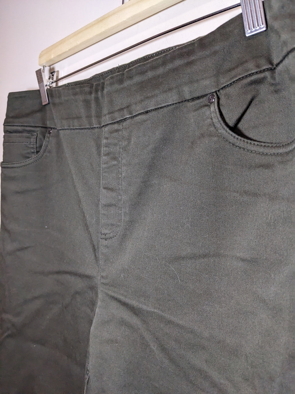 Up! Olive Pants - sz 14