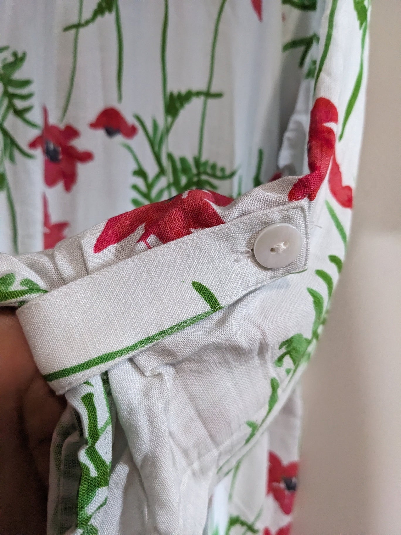 Blue Sky Poppy Linen Blouse- M